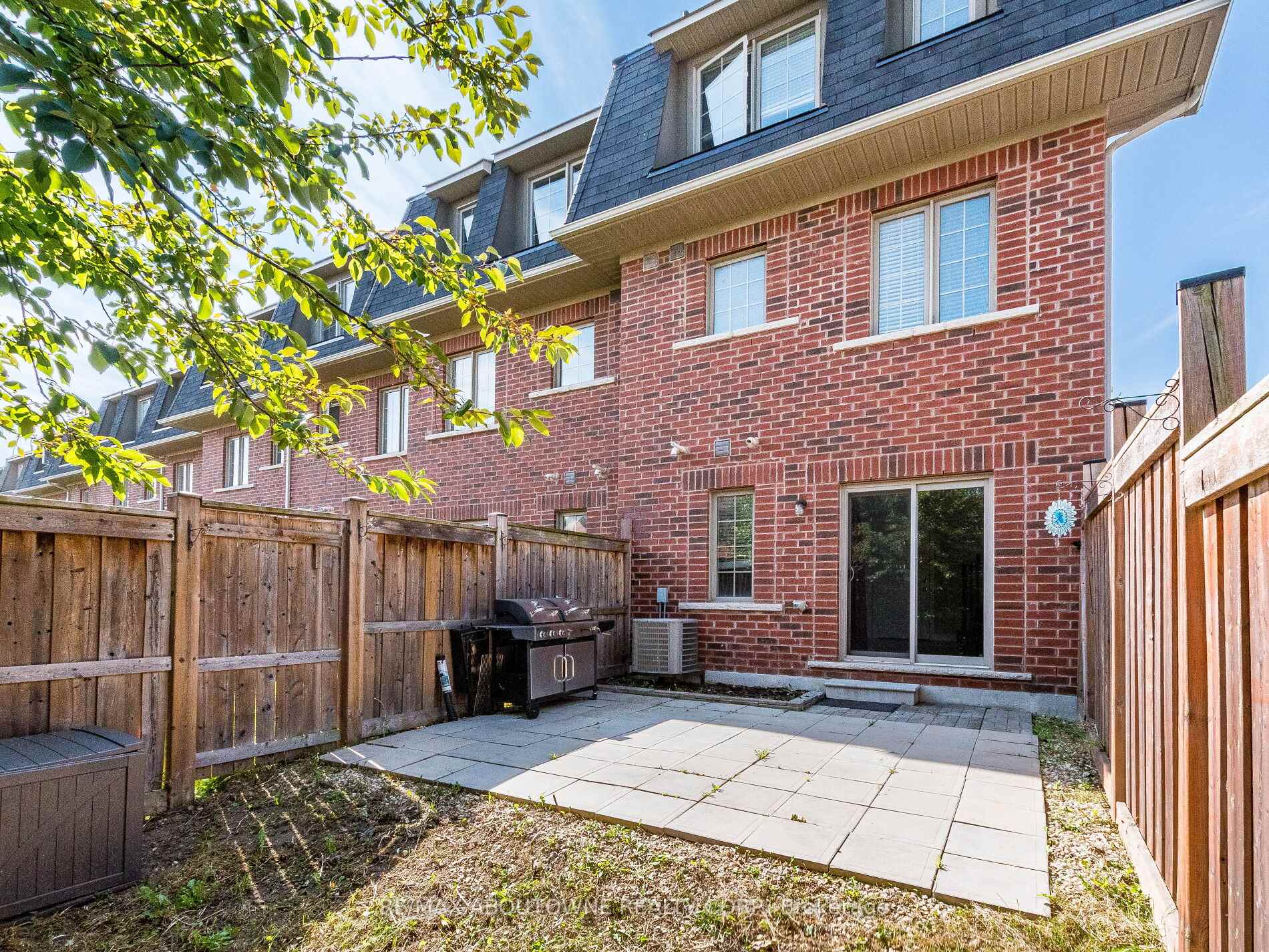 Photo 45 of 1382 Granrock Crescent, Mississauga, East Credit — HOMEH