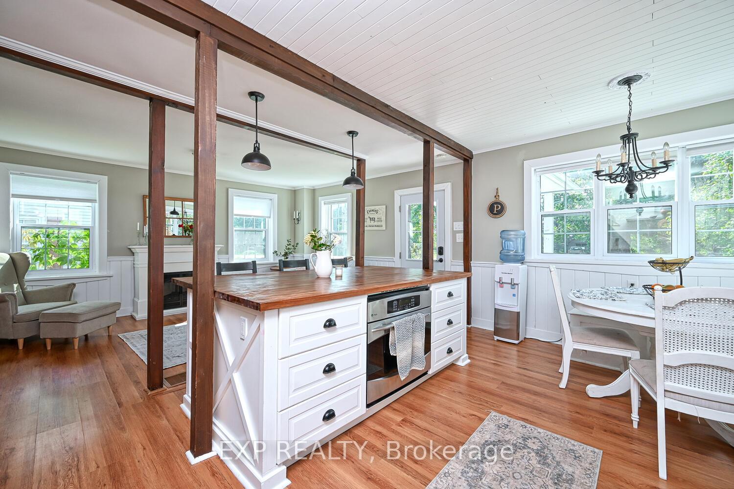 Photo 10 of 10561 Kerrs Ridge Road, North Dundas, North Dundas (Mountain) Twp — HOMEH