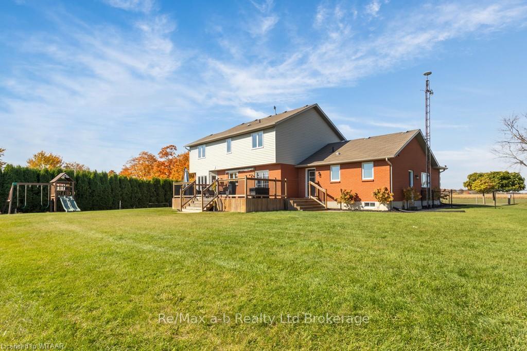 Photo 4 of 1554 Mall Road, Norfolk, Rural Middleton — HOMEH