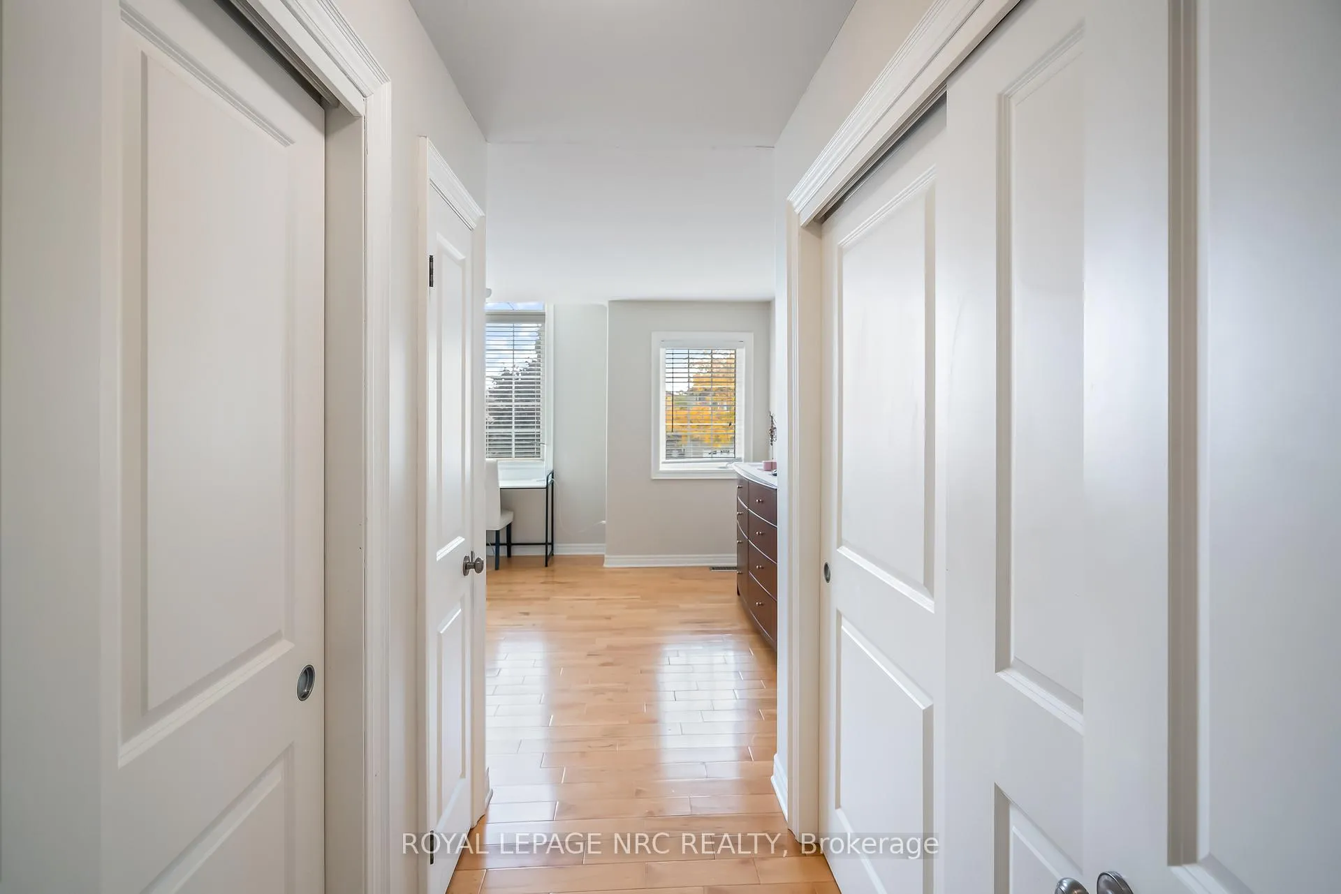 Photo 15 of 5255 White Dove Parkway, Niagara Falls, Ascot — HOMEH
