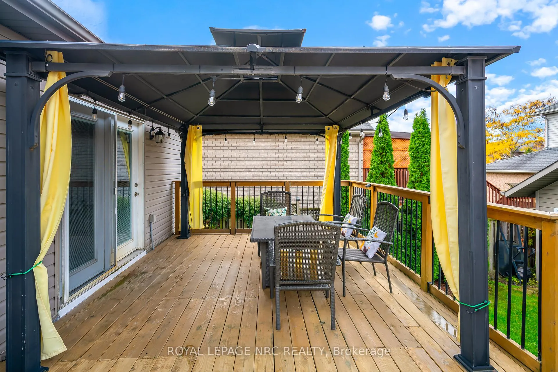 Photo 28 of 5255 White Dove Parkway, Niagara Falls, Ascot — HOMEH