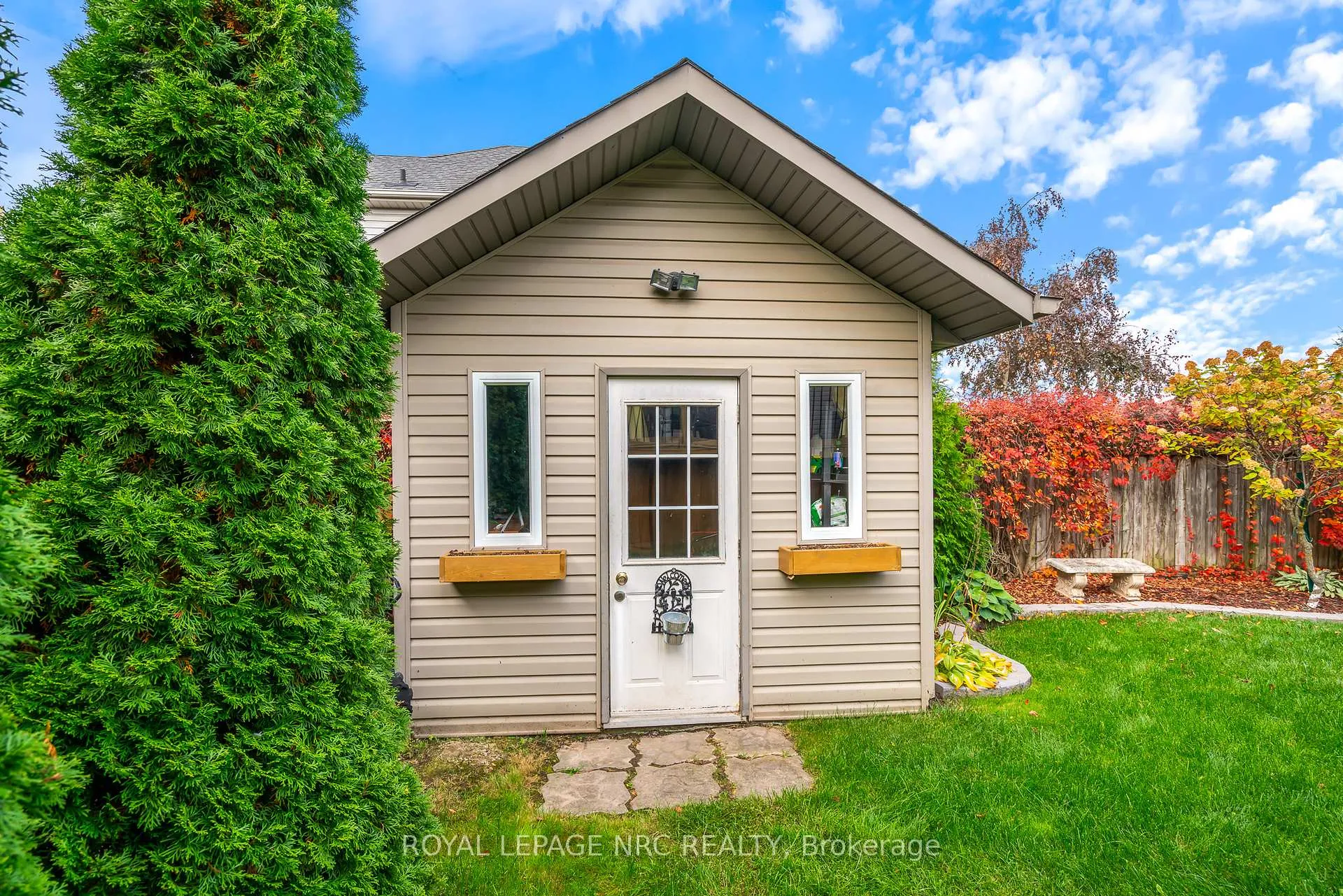 Photo 36 of 5255 White Dove Parkway, Niagara Falls, Ascot — HOMEH