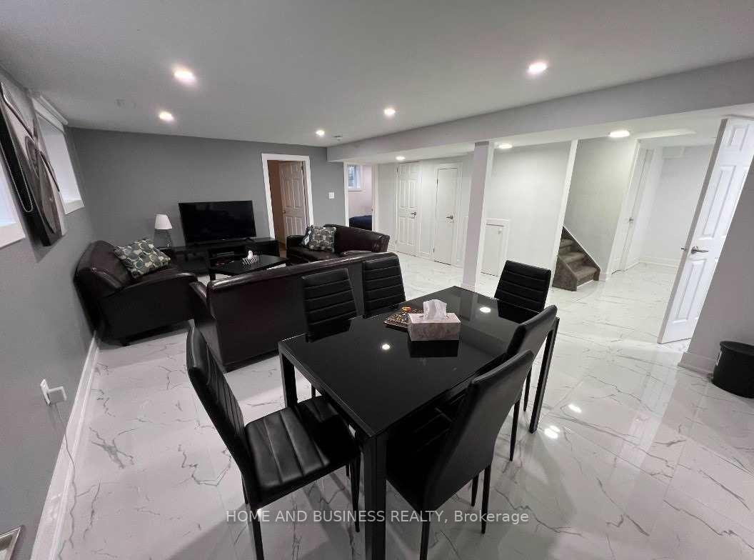 Photo 6 of Unit Lower, 3208 Colonial Drive, Mississauga, Erin Mills — HOMEH