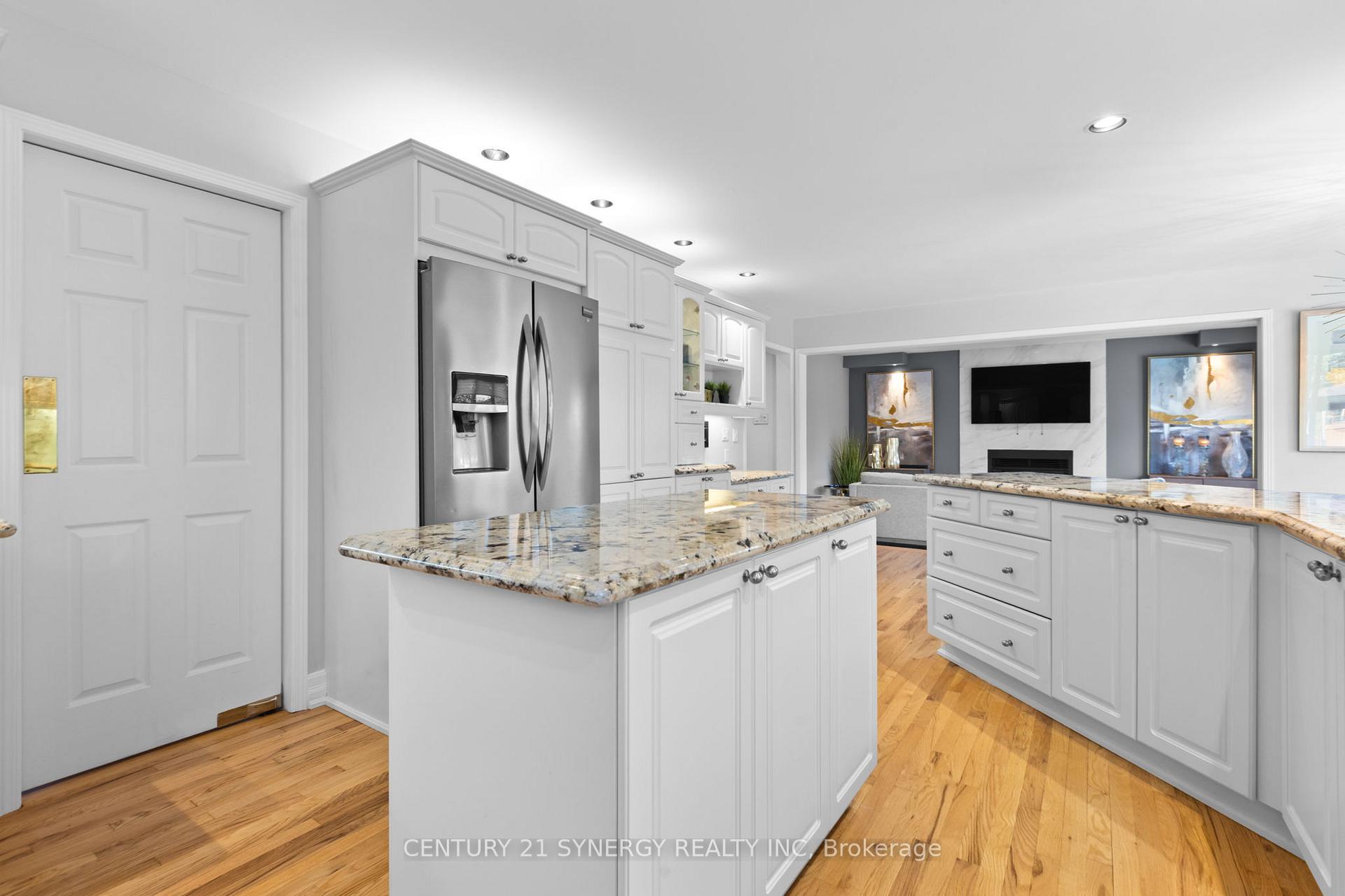 Photo 12 of 711 Merkley Drive, Ottawa, Fallingbrook/Pineridge — HOMEH