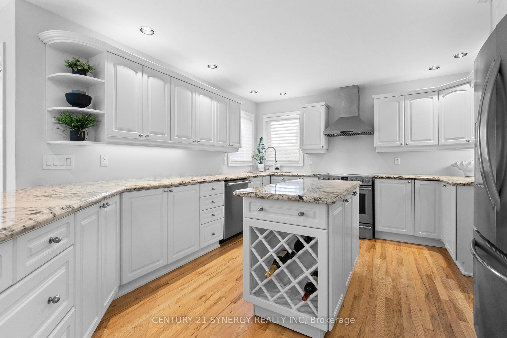 Photo 13 of 711 Merkley Drive, Ottawa, Fallingbrook/Pineridge — HOMEH