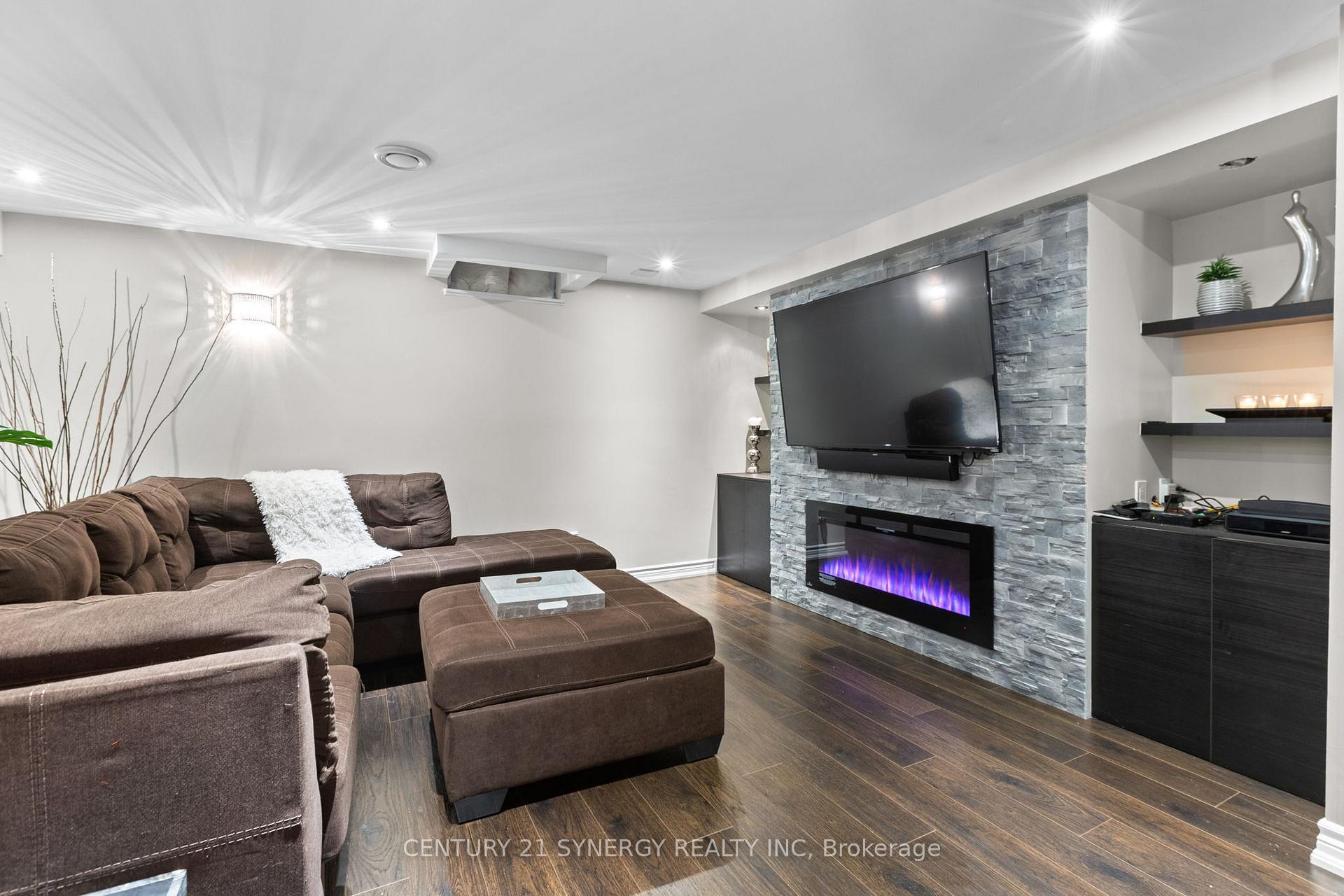 Photo 39 of 711 Merkley Drive, Ottawa, Fallingbrook/Pineridge — HOMEH