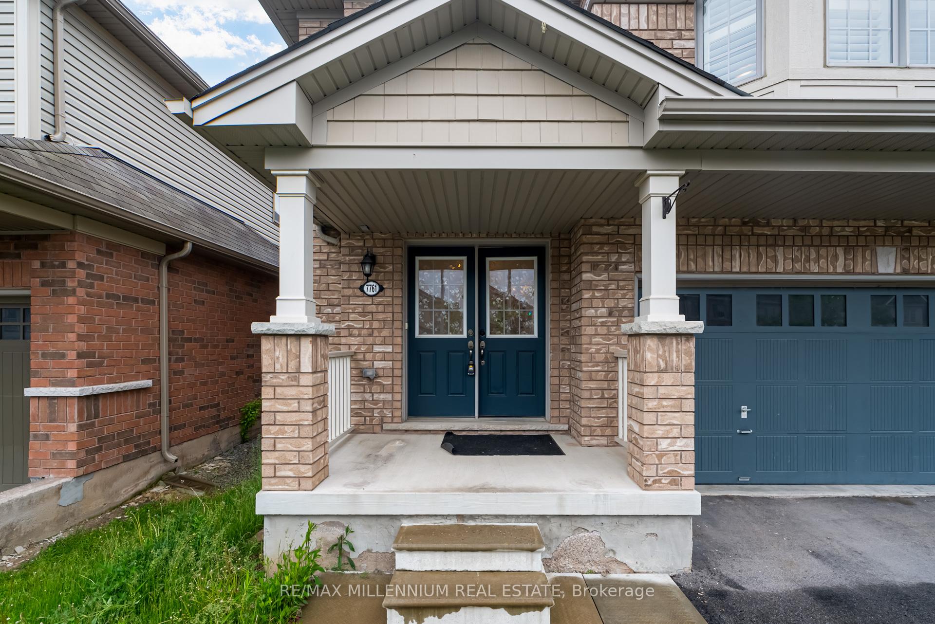Photo 3 of 7761 Butternut Boulevard, Niagara Falls, Brown — HOMEH
