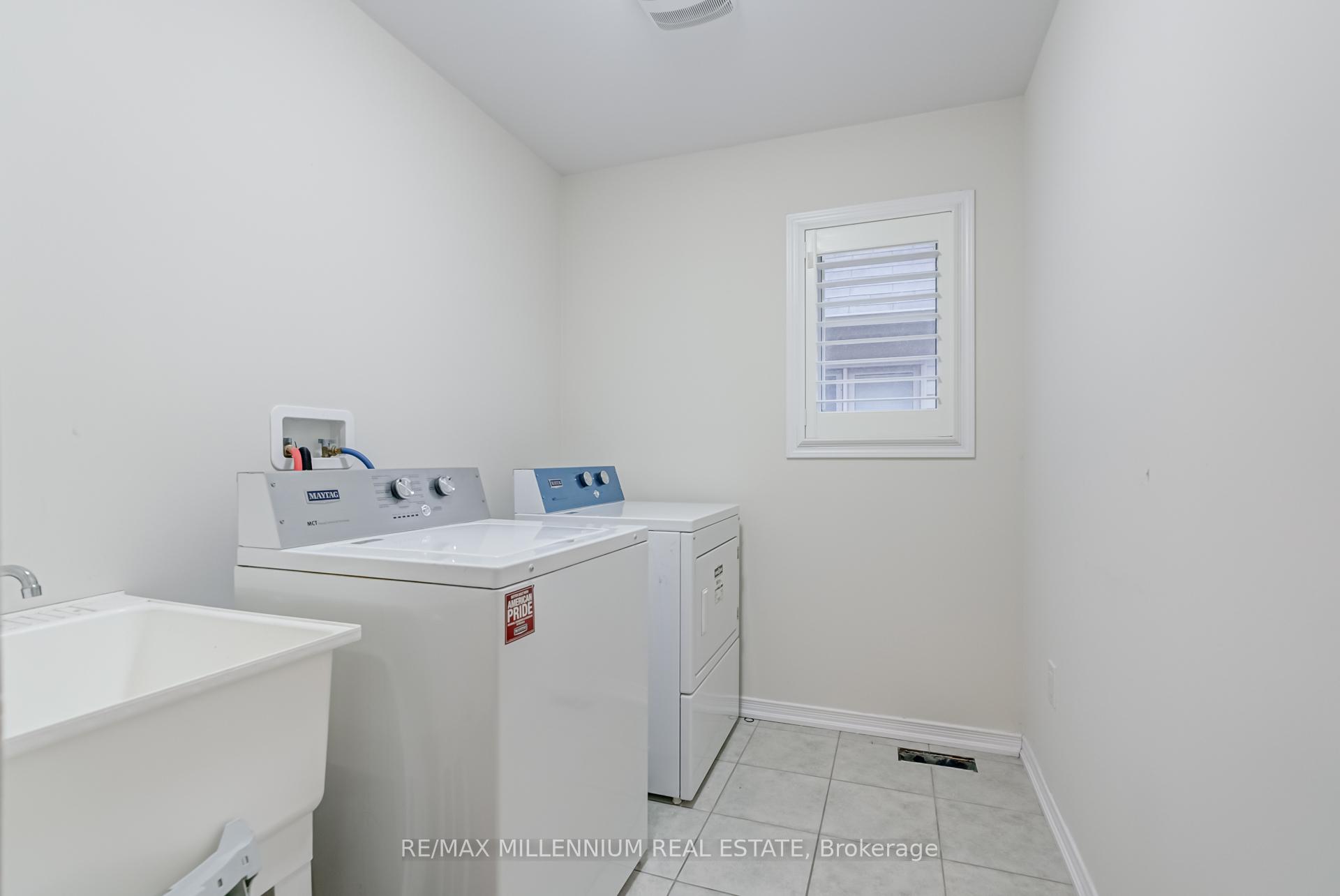 Photo 29 of 7761 Butternut Boulevard, Niagara Falls, Brown — HOMEH