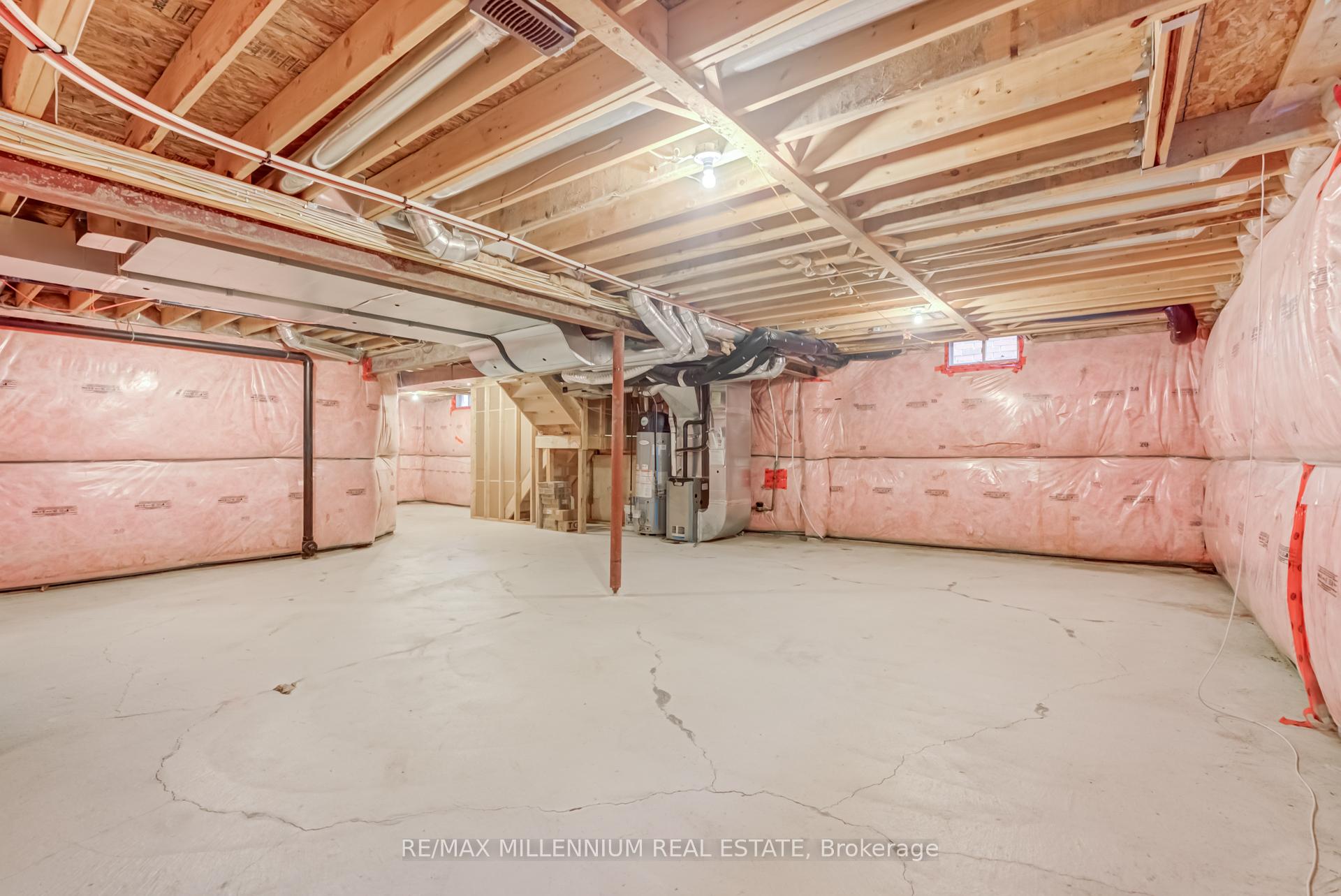 Photo 30 of 7761 Butternut Boulevard, Niagara Falls, Brown — HOMEH