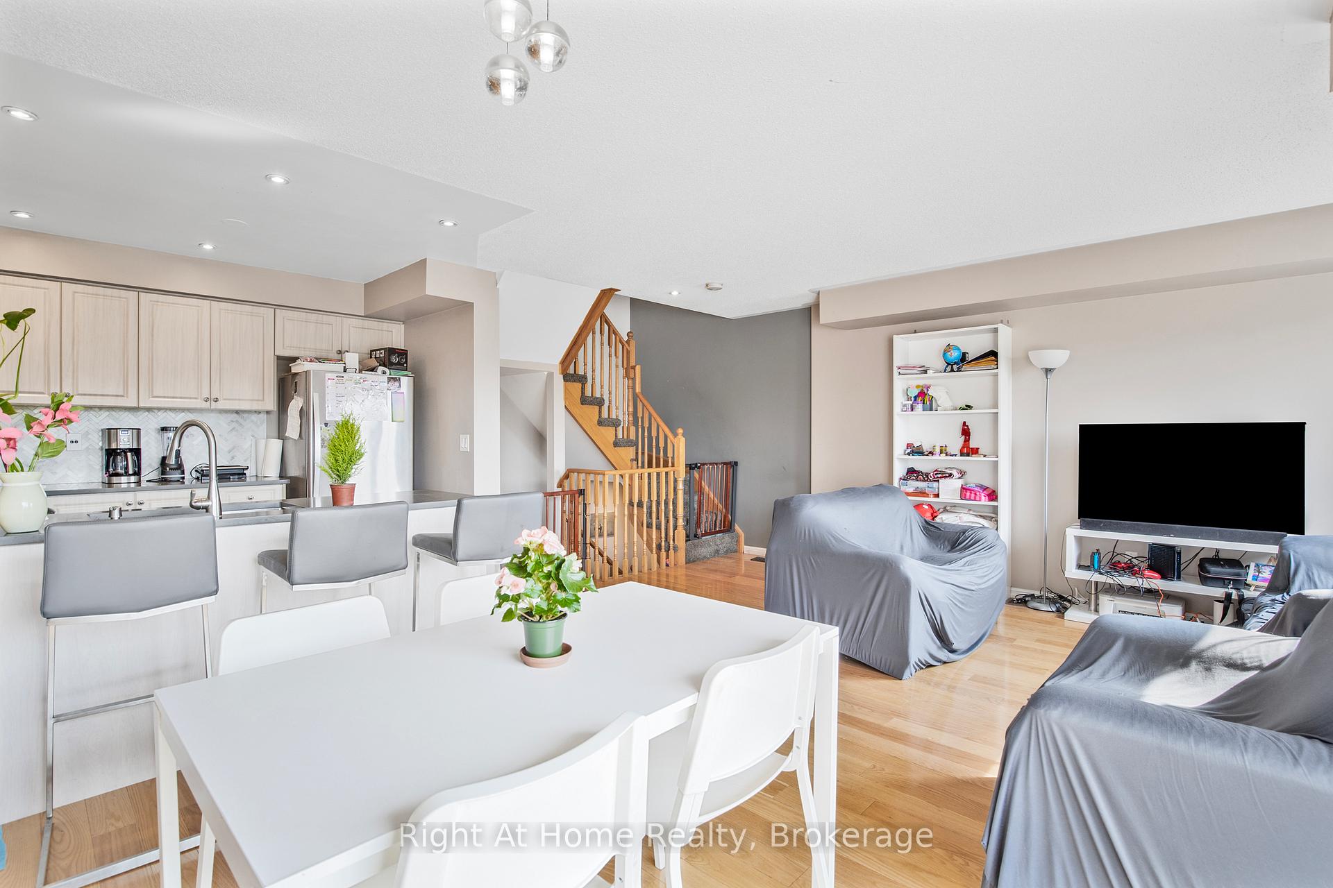 Photo 16 of Unit 60, 620 Ferguson Drive, Milton, Beaty — HOMEH