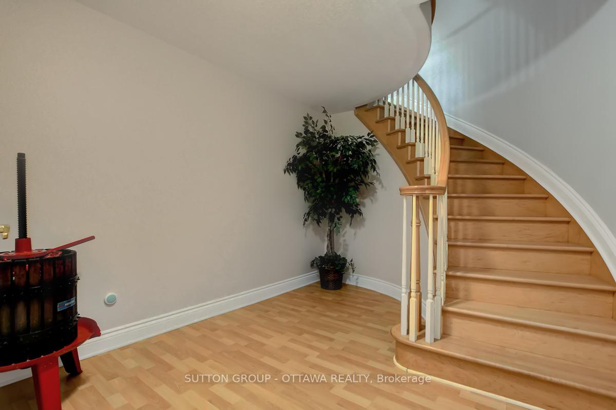 Photo 27 of 6472 Beausejour Drive S, Ottawa, Chateauneuf — HOMEH
