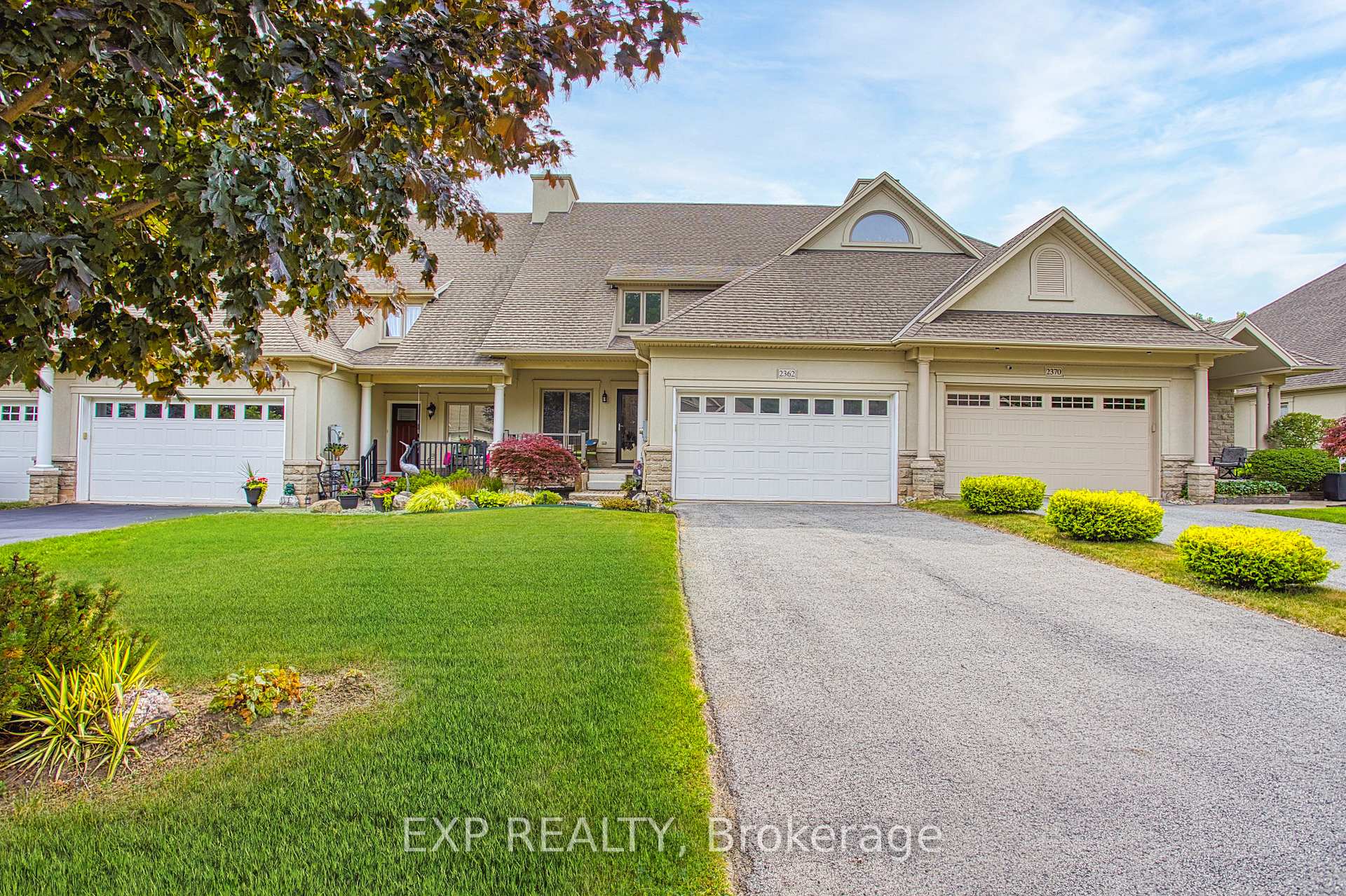 Photo 1 of 2362 Walker Court, Niagara Falls, Stamford — HOMEH