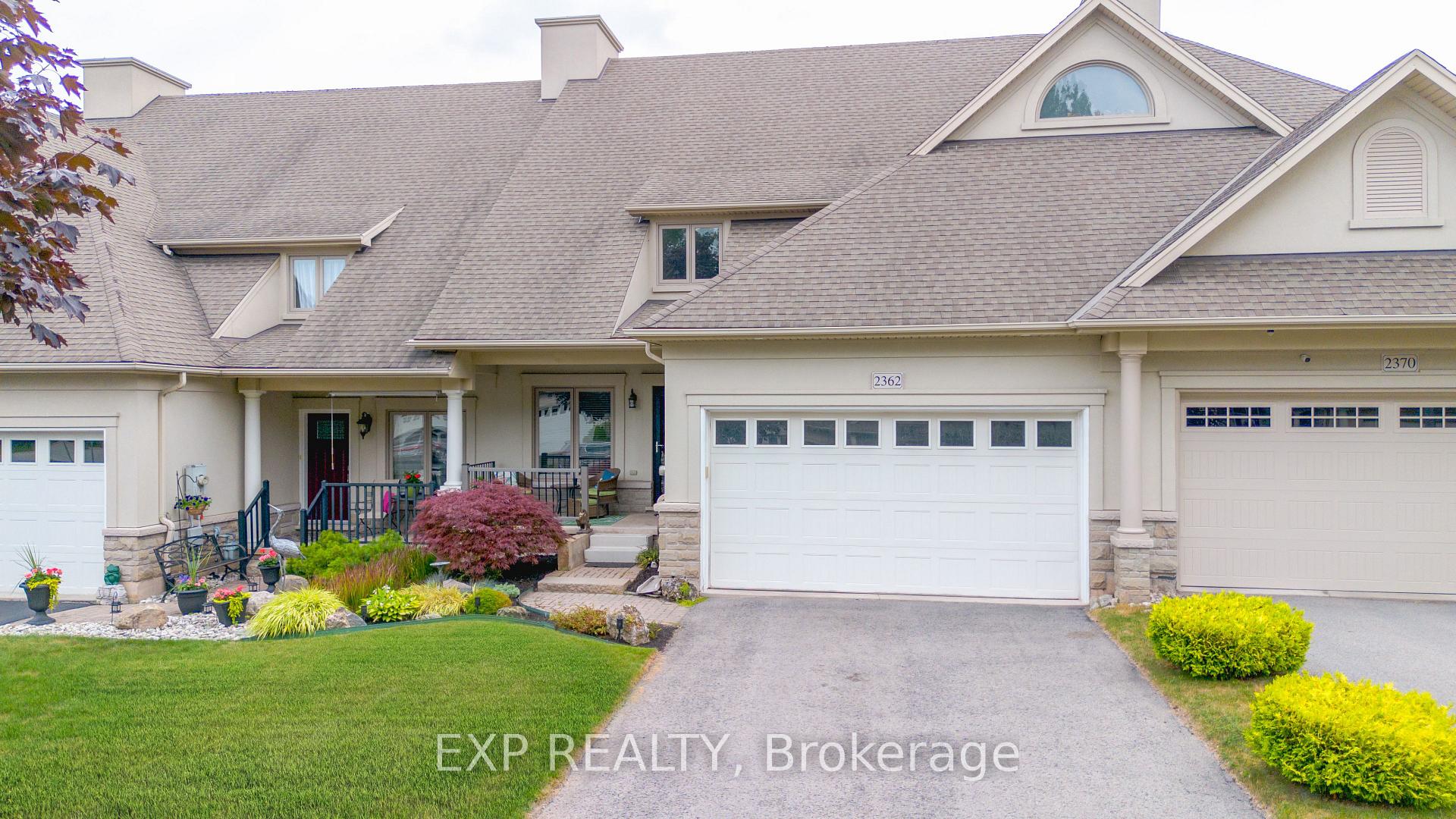 Photo 2 of 2362 Walker Court, Niagara Falls, Stamford — HOMEH