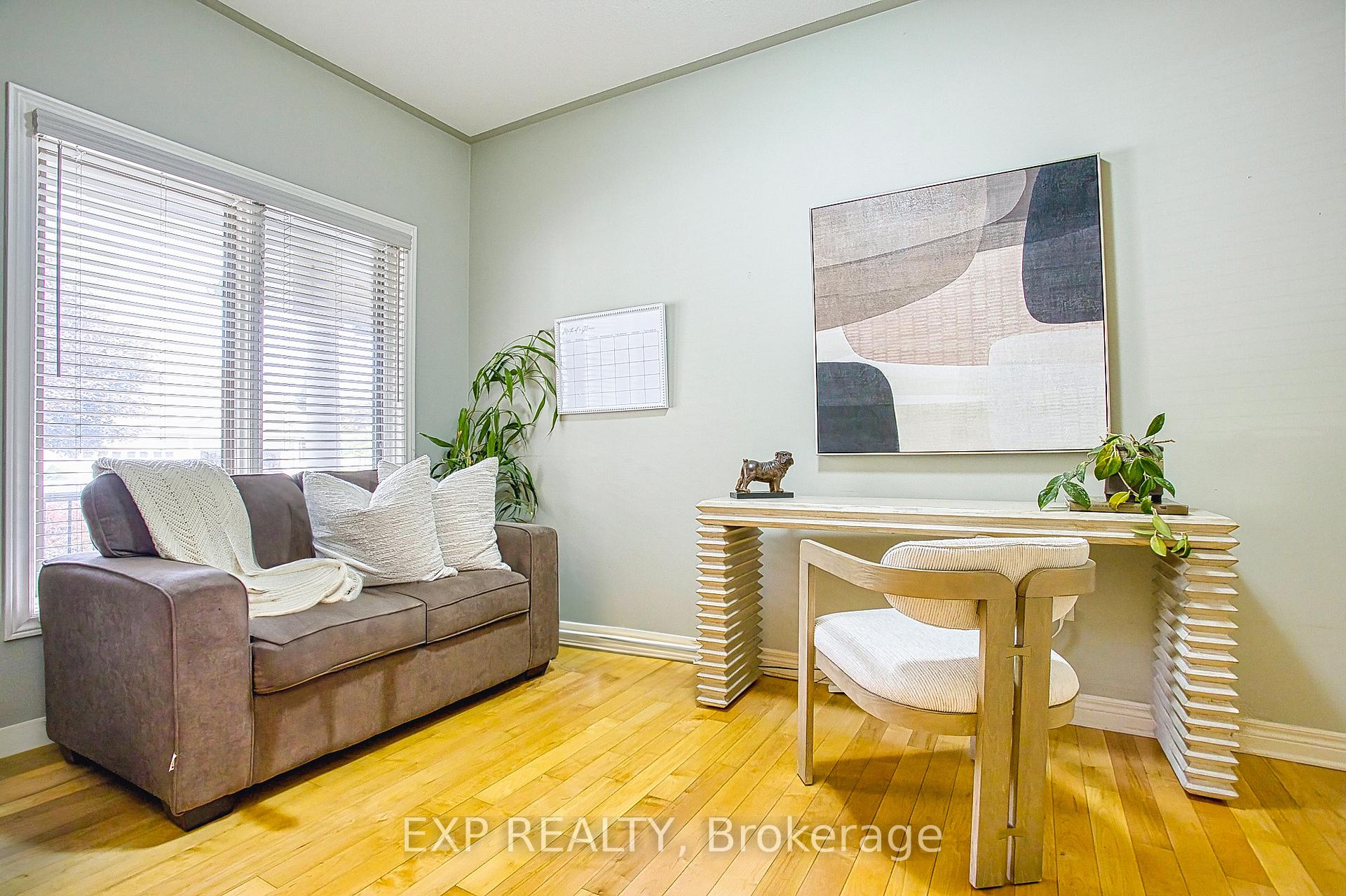 Photo 9 of 2362 Walker Court, Niagara Falls, Stamford — HOMEH