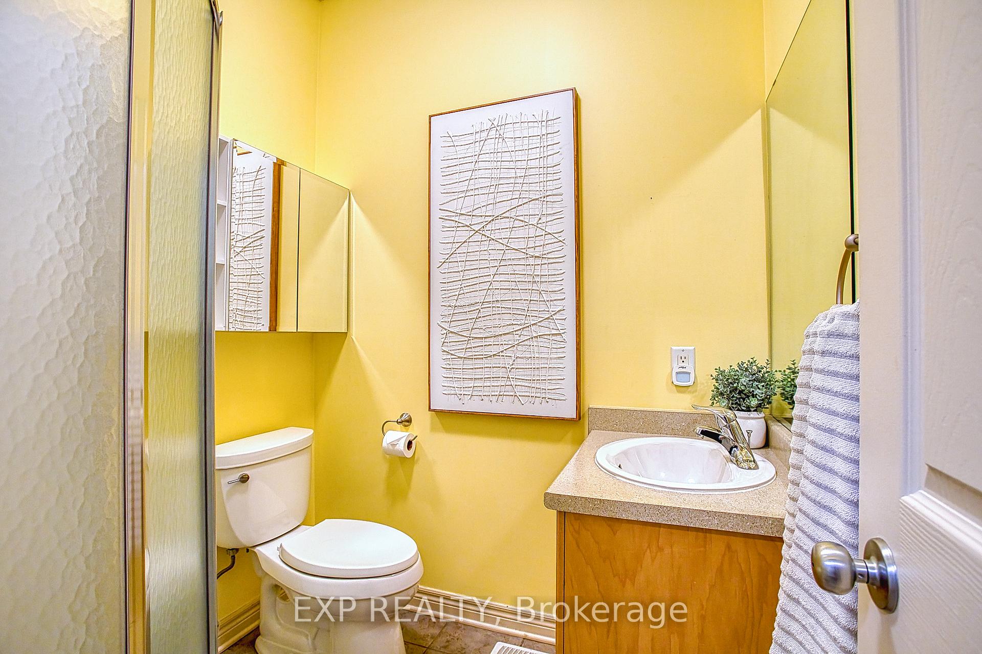 Photo 10 of 2362 Walker Court, Niagara Falls, Stamford — HOMEH