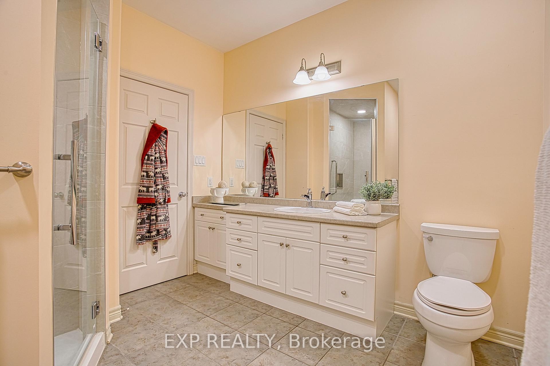 Photo 22 of 2362 Walker Court, Niagara Falls, Stamford — HOMEH