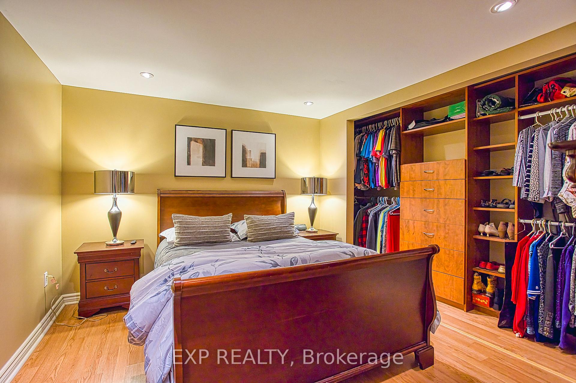 Photo 24 of 2362 Walker Court, Niagara Falls, Stamford — HOMEH