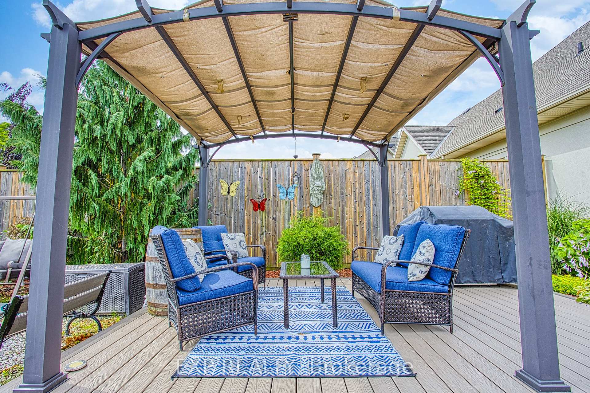 Photo 31 of 2362 Walker Court, Niagara Falls, Stamford — HOMEH