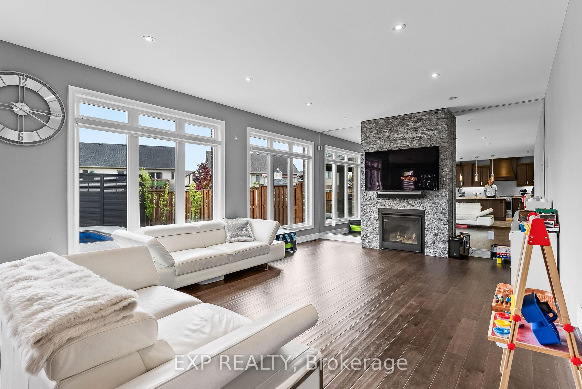 Photo 14 of 7691 Willey Street, Niagara Falls, Oldfield — HOMEH