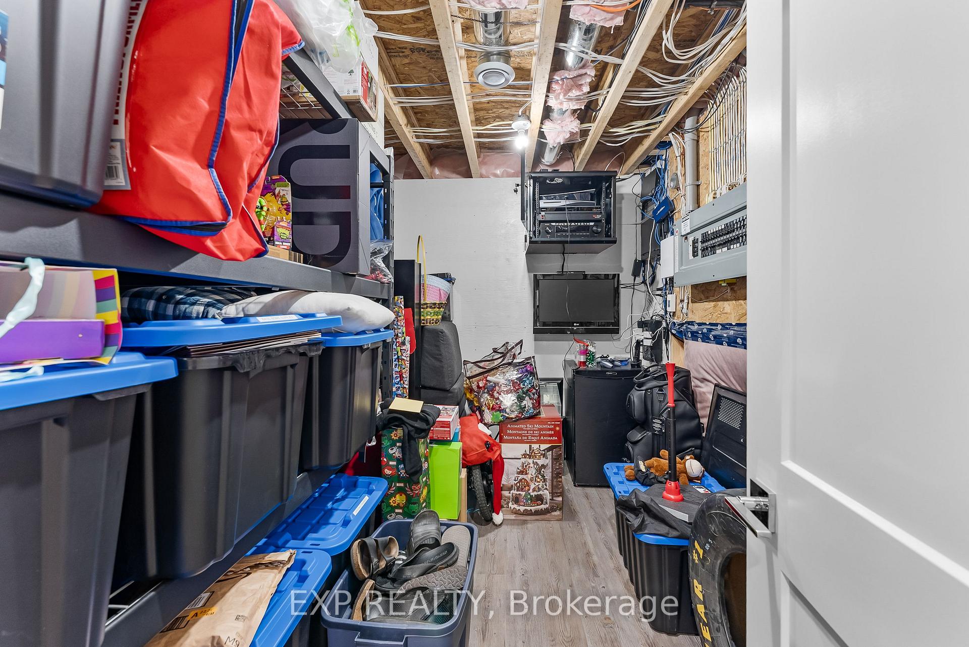 Photo 37 of 7691 Willey Street, Niagara Falls, Oldfield — HOMEH