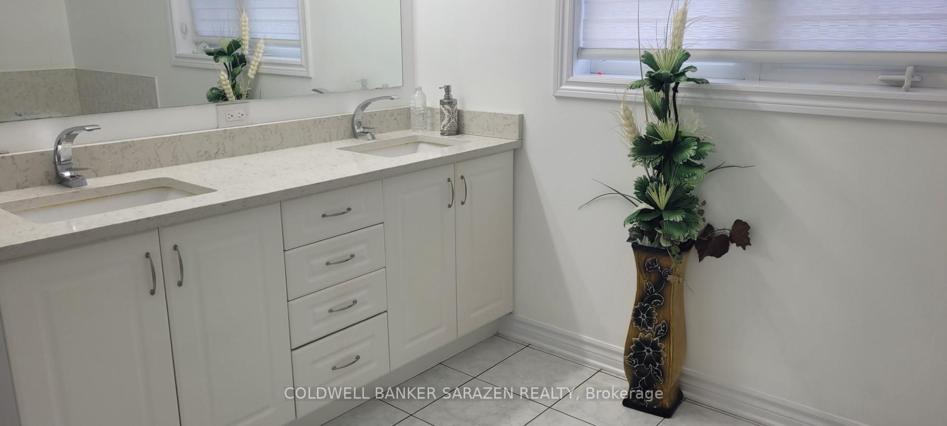 Photo 9 of 306 Saddleridge Drive, Ottawa, Mer Bleue/Bradley Estates/Anderson Park — HOMEH