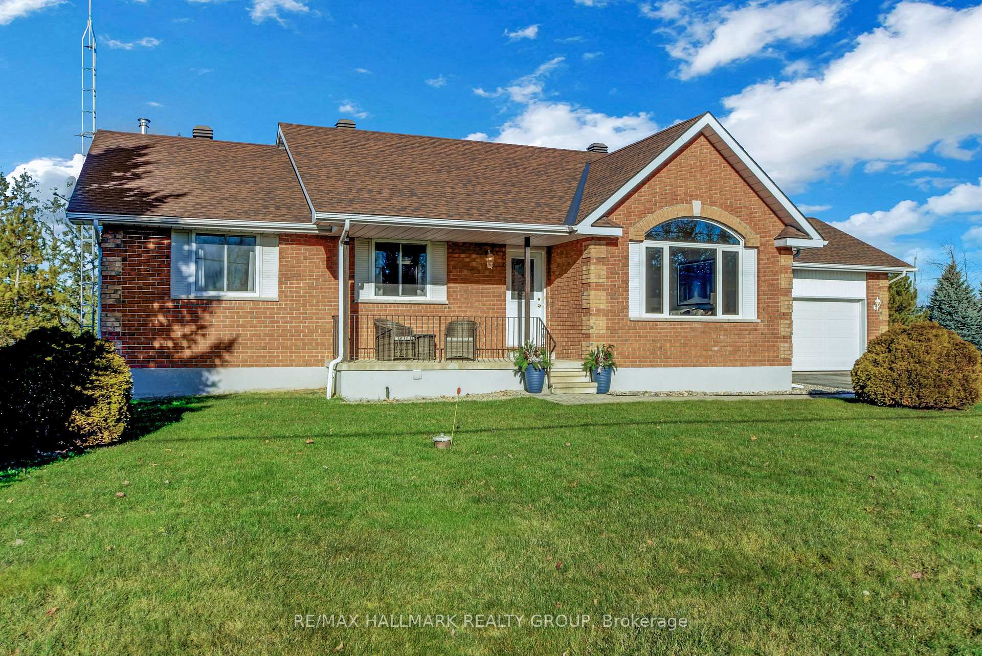 Photo 1 of 1227 Lafortune Drive, North Dundas, North Dundas (Mountain) Twp — HOMEH