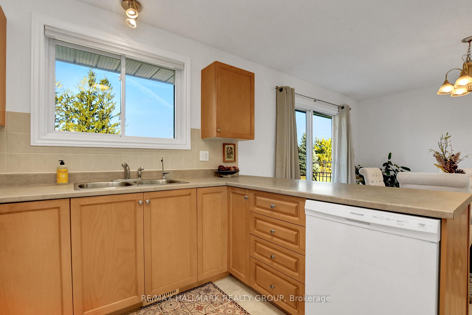 Photo 11 of 1227 Lafortune Drive, North Dundas, North Dundas (Mountain) Twp — HOMEH