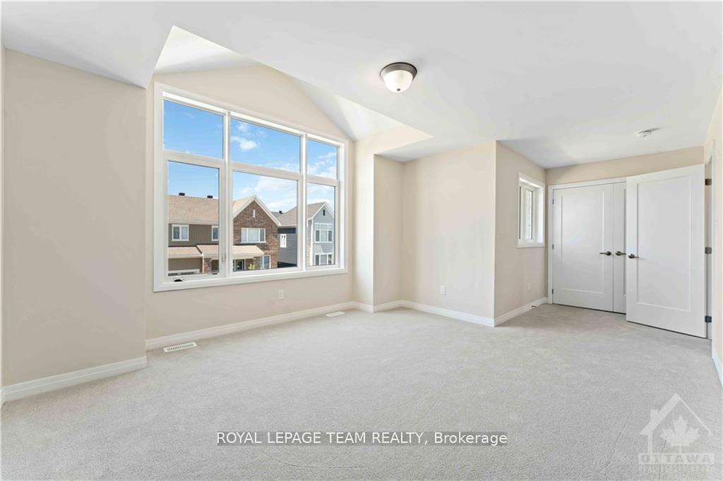 Photo 14 of 838 Mercier Crescent S, Ottawa, Chapel Hill South - Orleans Village — HOMEH