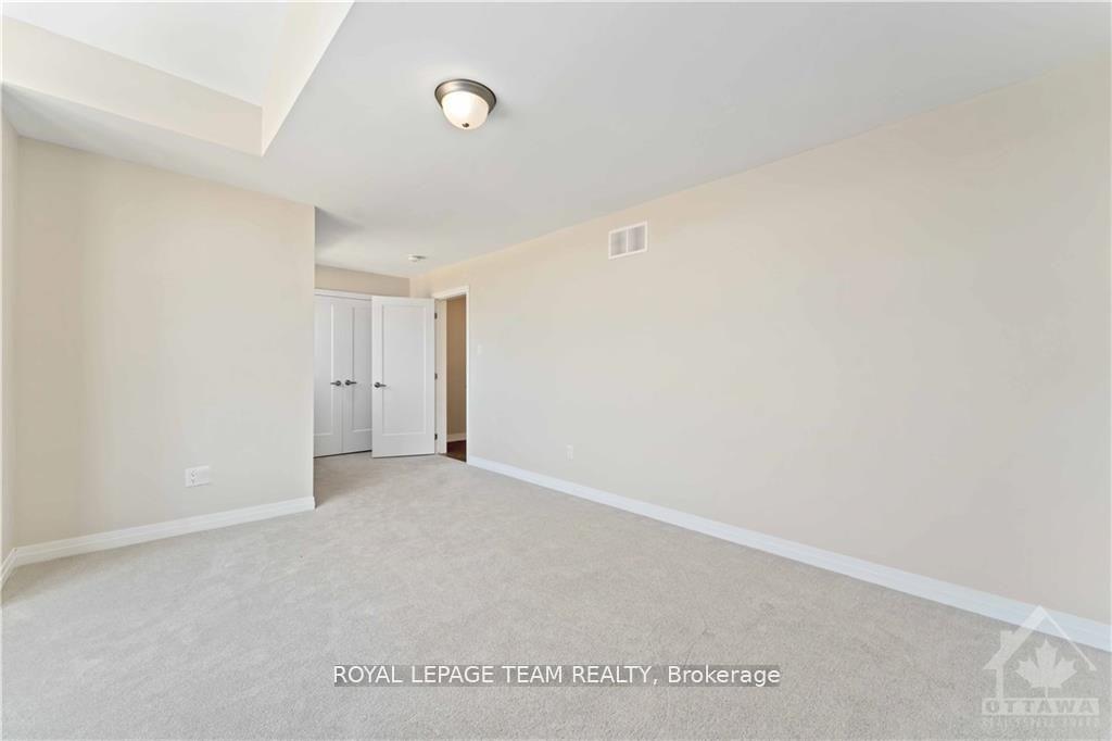 Photo 15 of 838 Mercier Crescent S, Ottawa, Chapel Hill South - Orleans Village — HOMEH