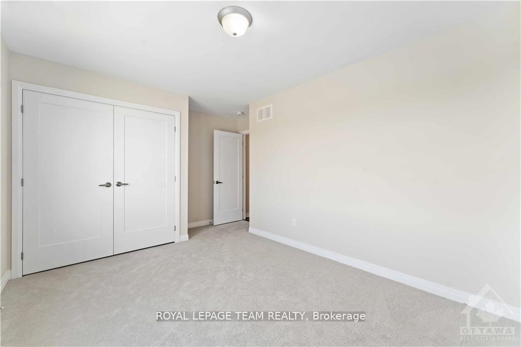 Photo 17 of 838 Mercier Crescent S, Ottawa, Chapel Hill South - Orleans Village — HOMEH