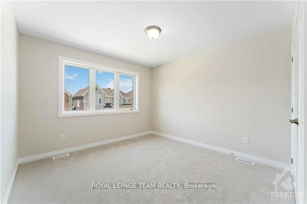 Photo 19 of 838 Mercier Crescent S, Ottawa, Chapel Hill South - Orleans Village — HOMEH