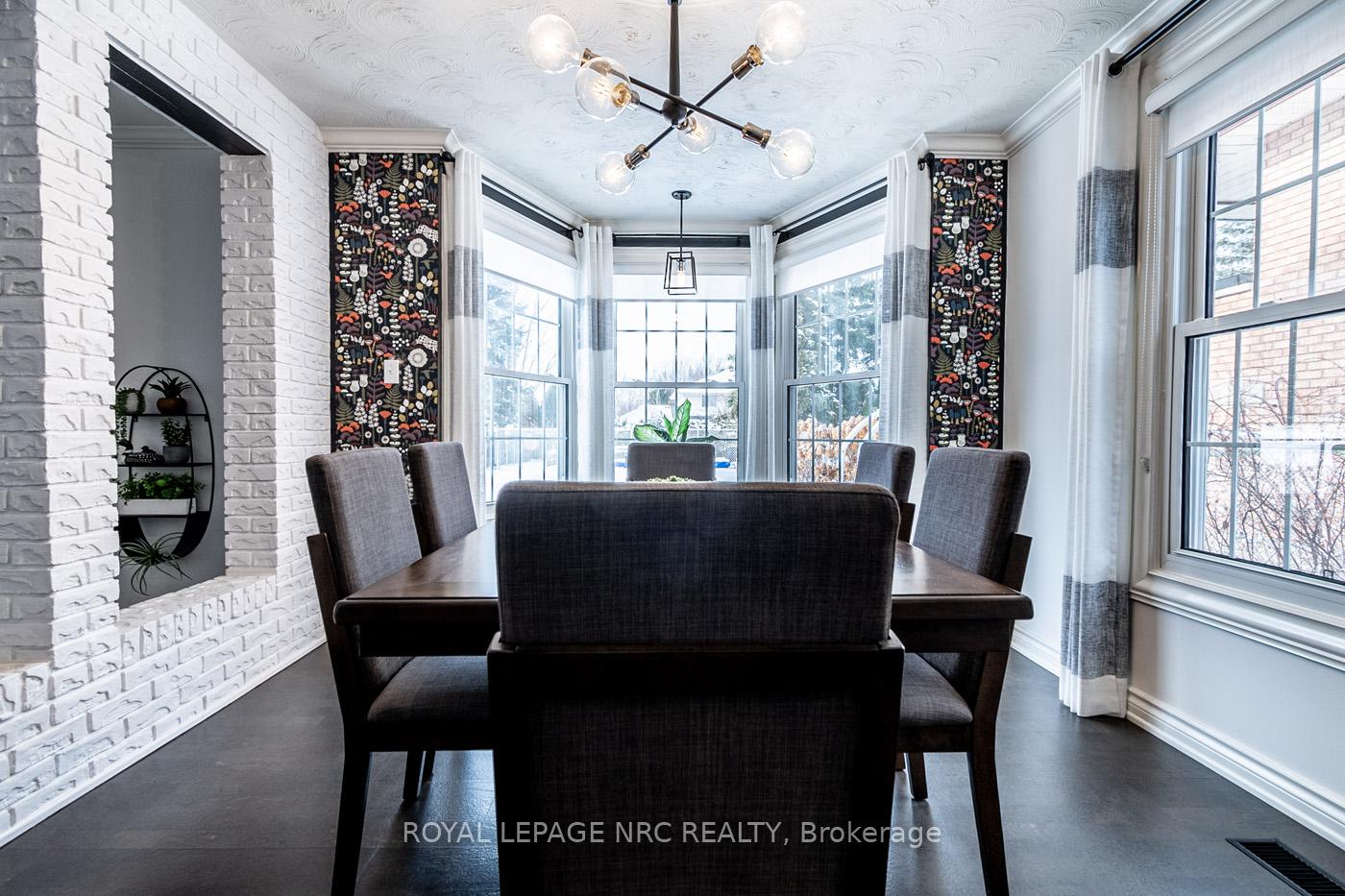 Photo 28 of 10 Vinemount Drive, Pelham, Fonthill — HOMEH