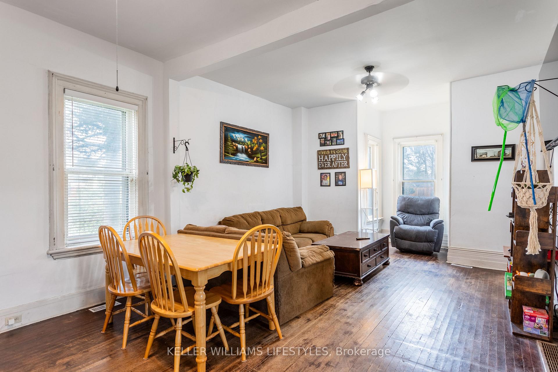 Photo 7 of 167 Broadway Street, North Middlesex, Parkhill — HOMEH