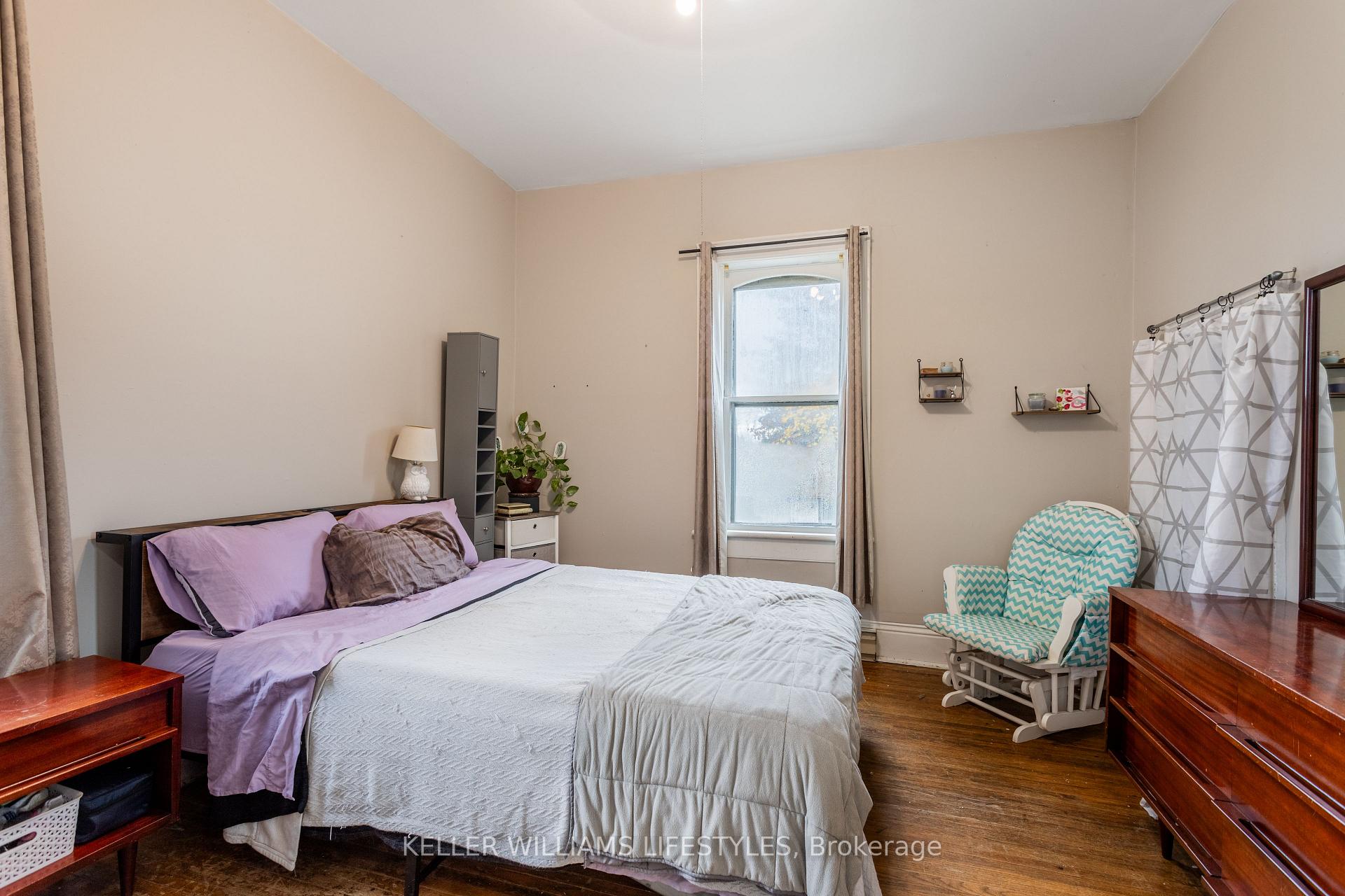 Photo 24 of 167 Broadway Street, North Middlesex, Parkhill — HOMEH