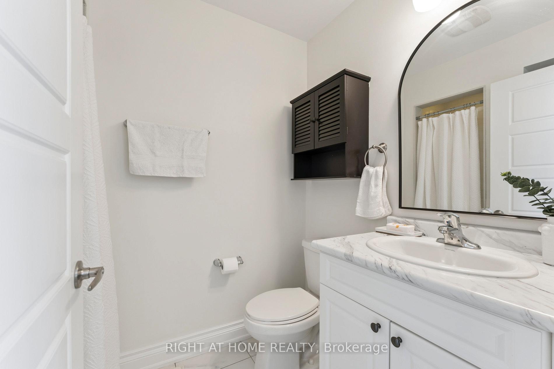 Photo 24 of 1137 Duignan Crescent, Milton, Ford — HOMEH