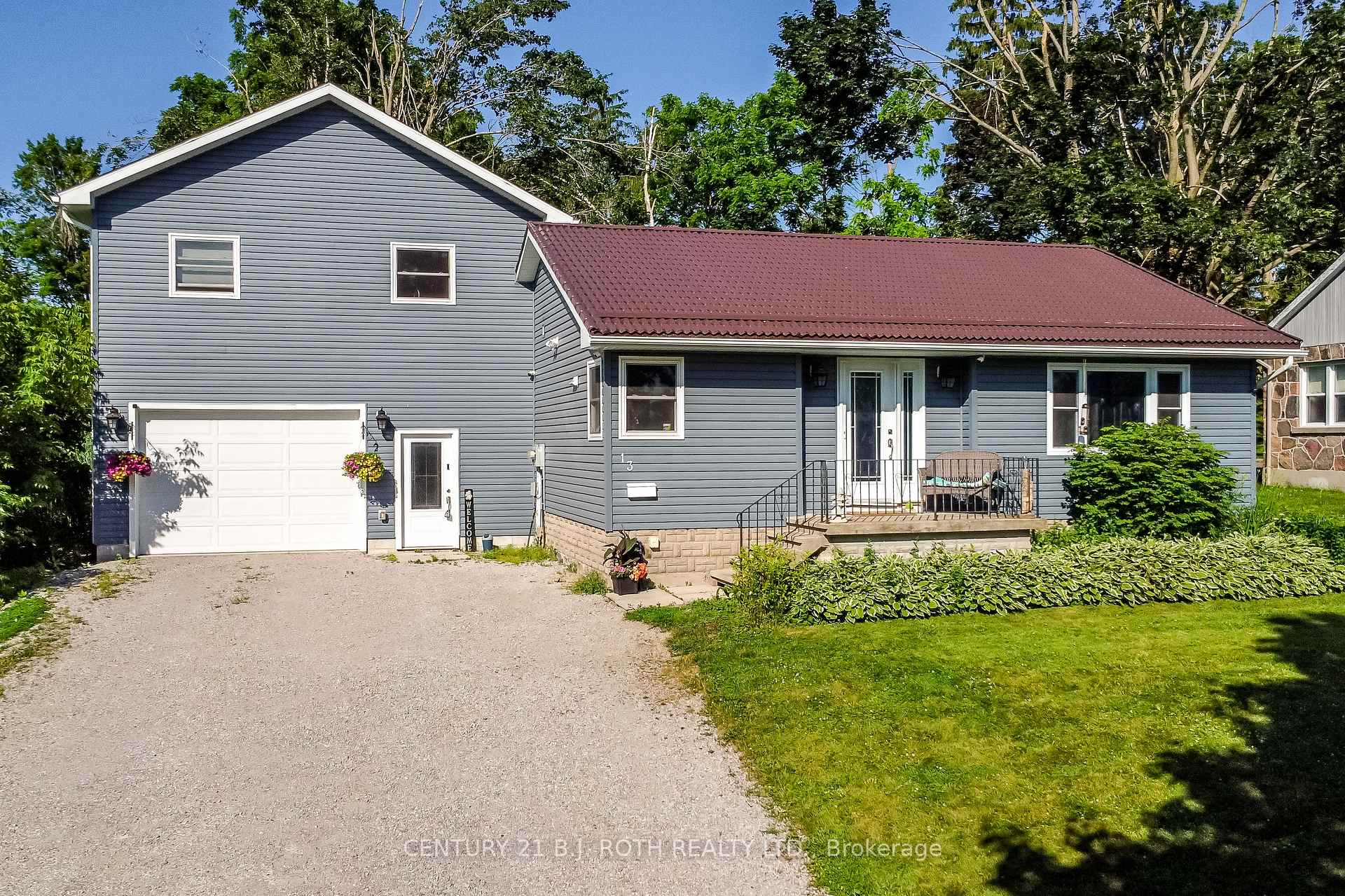 Photo 1 of 13 Fitton Heights, Orillia — HOMEH