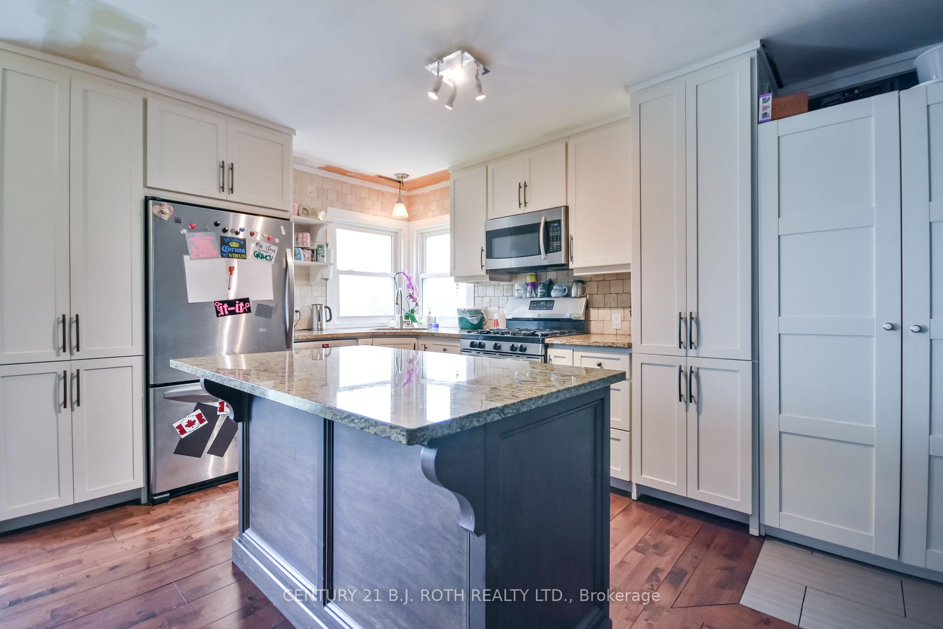 Photo 6 of 13 Fitton Heights, Orillia — HOMEH