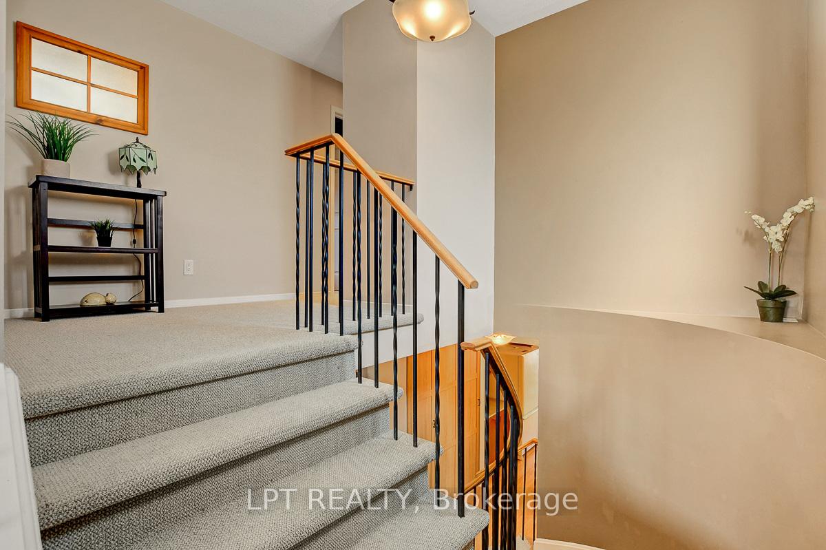 Photo 21 of 611 Tourelle Drive, Ottawa, Fallingbrook/Gardenway South — HOMEH