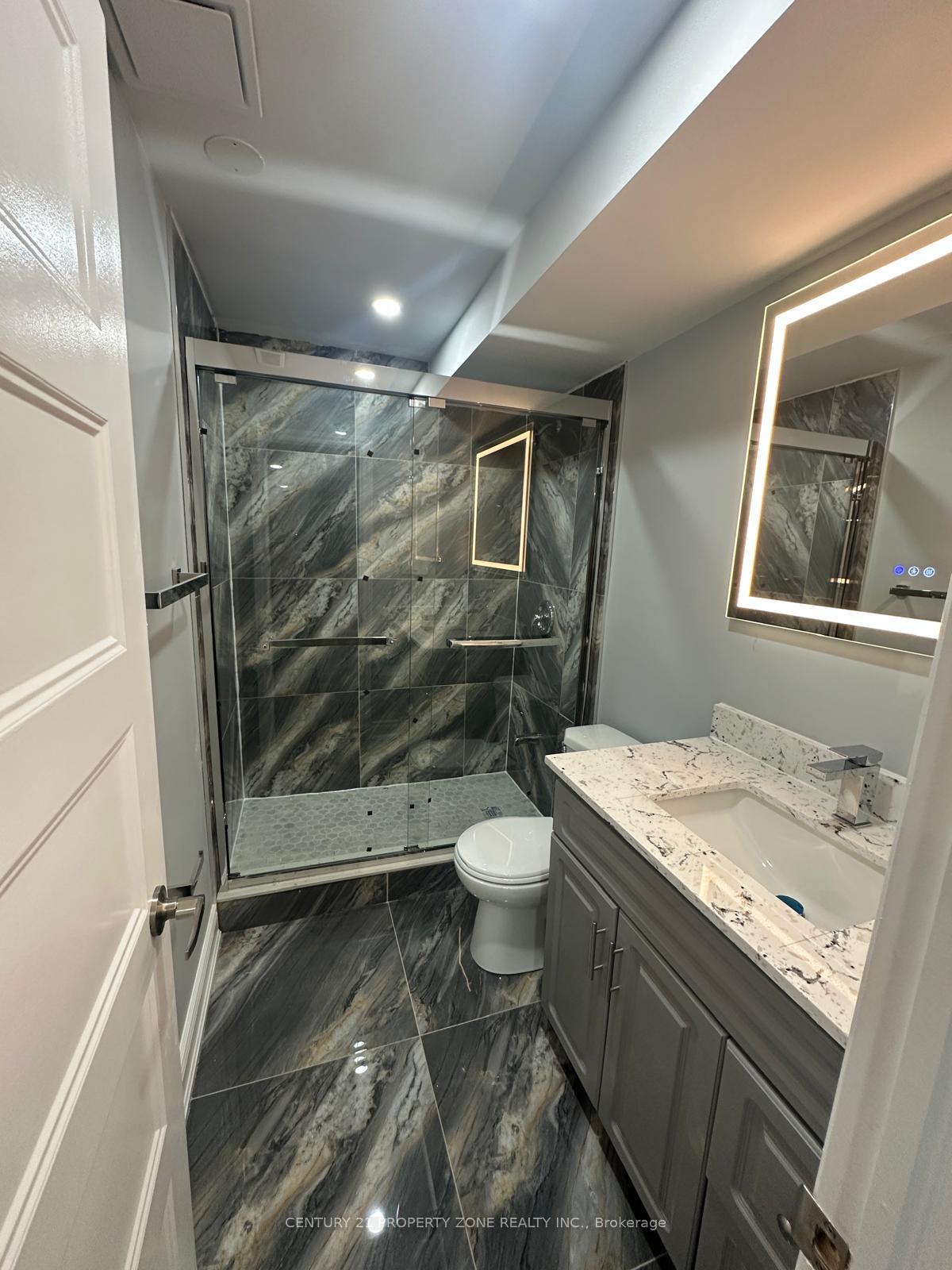 Photo 8 of Unit lower unit, 1394 lobelia Crescent, Milton, Walker — HOMEH
