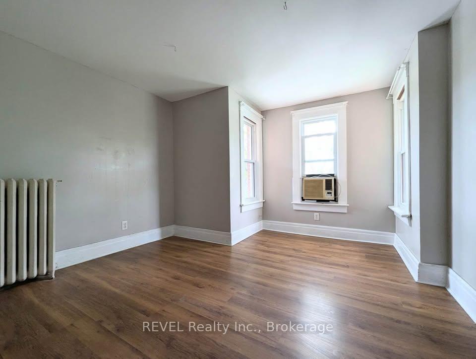 Photo 8 of Unit Unit 2, 4784 Second Avenue, Niagara Falls, Cherrywood — HOMEH