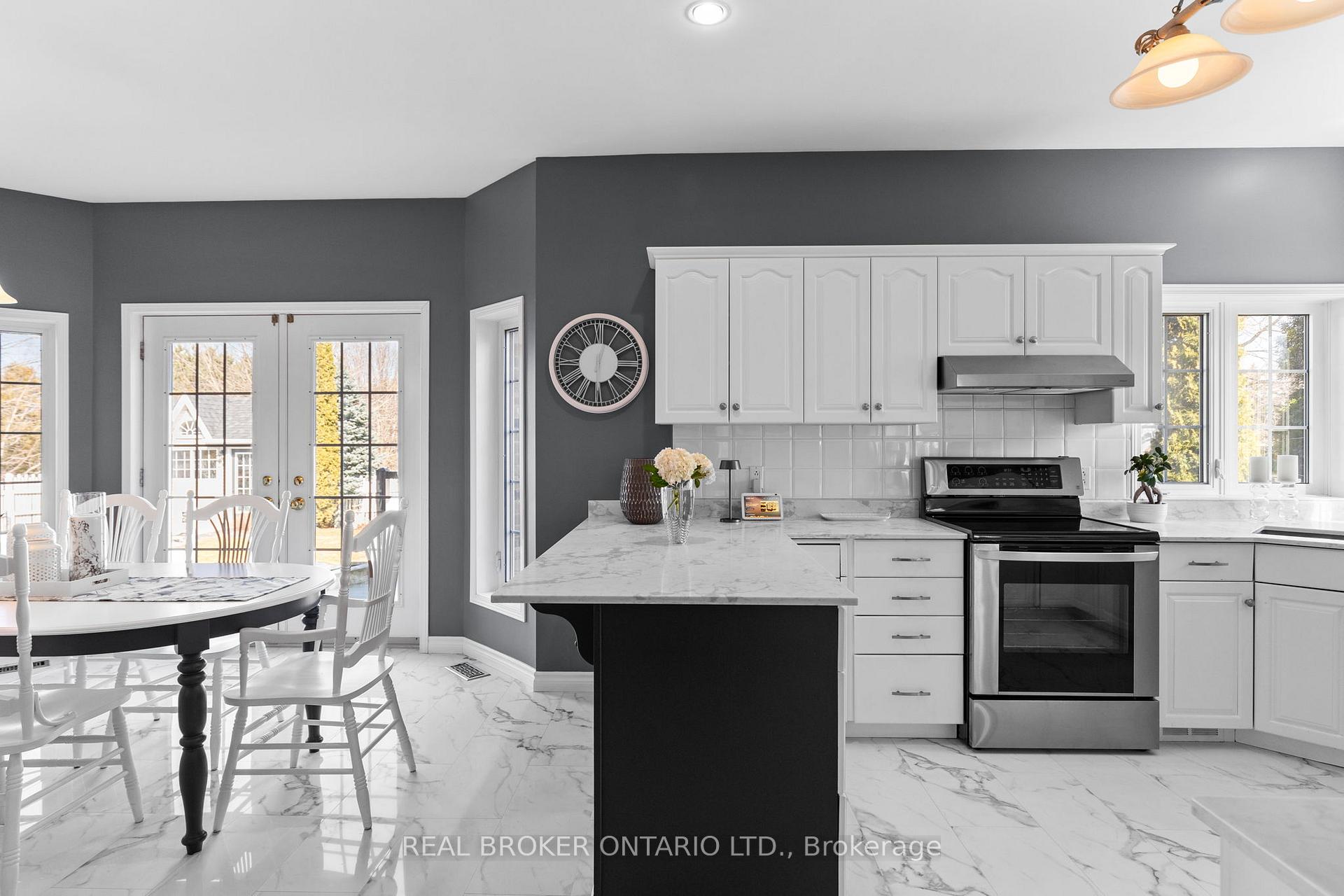 Photo 9 of 8670 Crayton Court, North Perth, Wallace — HOMEH