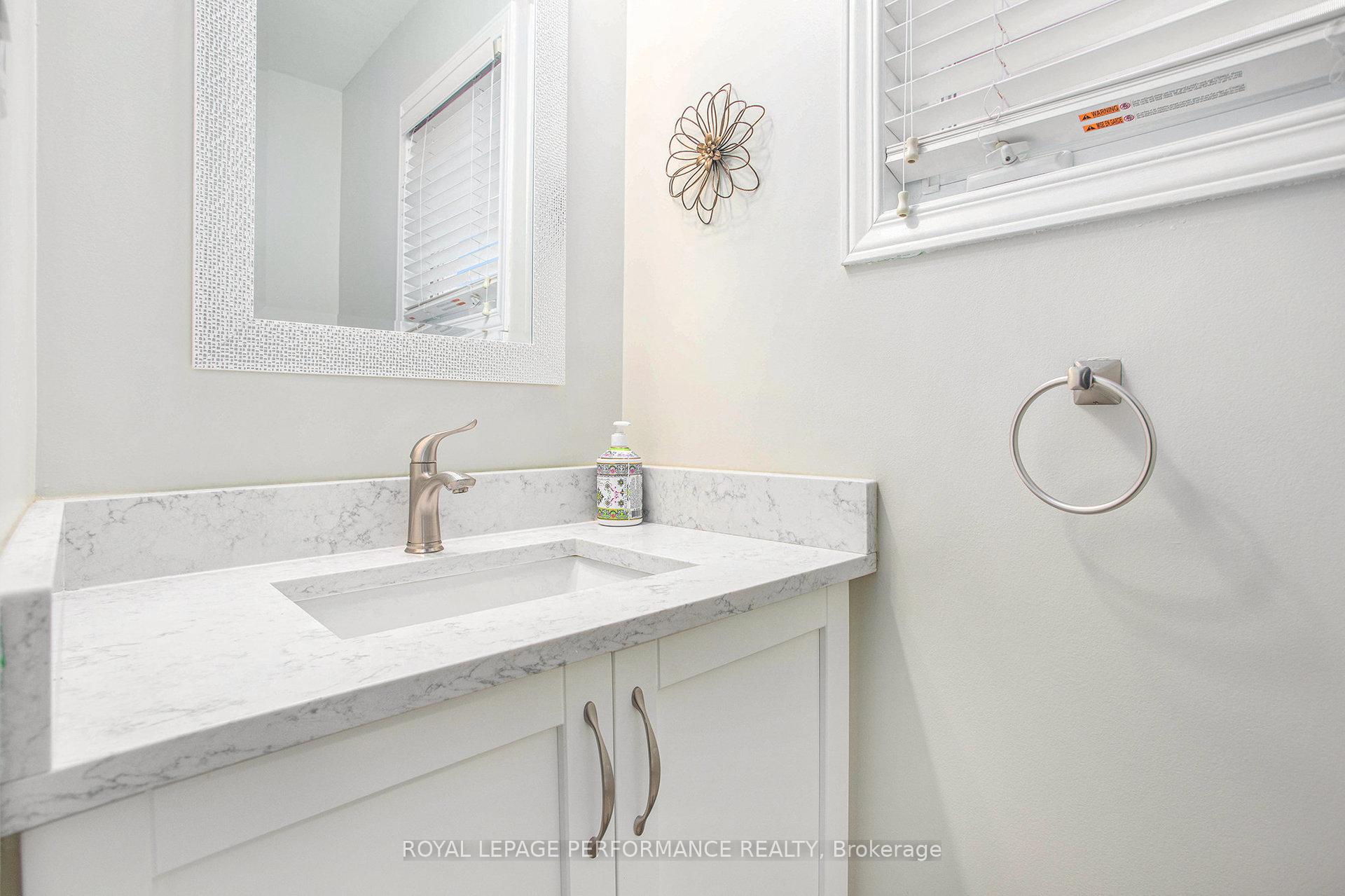 Photo 16 of 6097 Forestglen Crescent, Ottawa, Chapel Hill — HOMEH