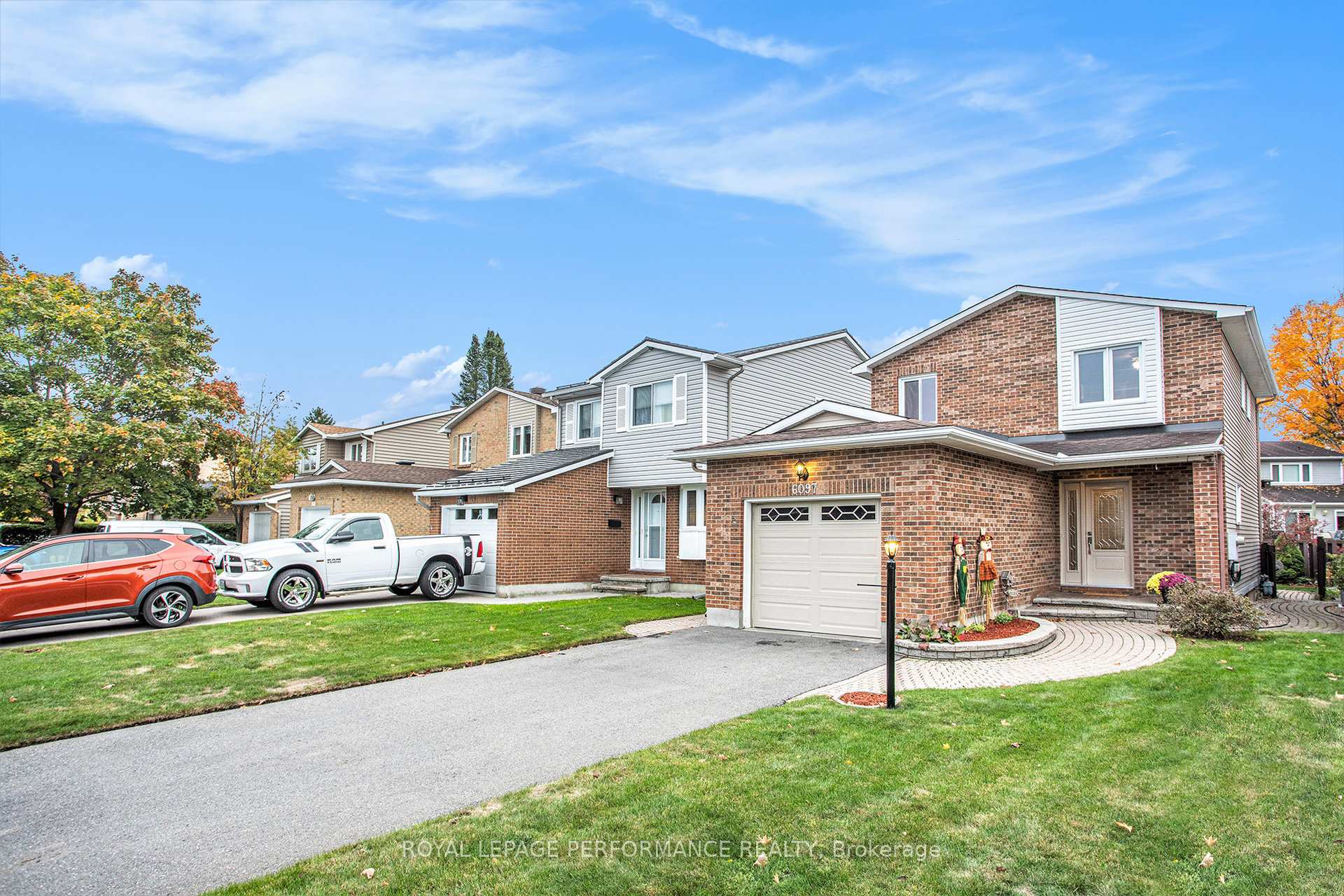 Photo 35 of 6097 Forestglen Crescent, Ottawa, Chapel Hill — HOMEH
