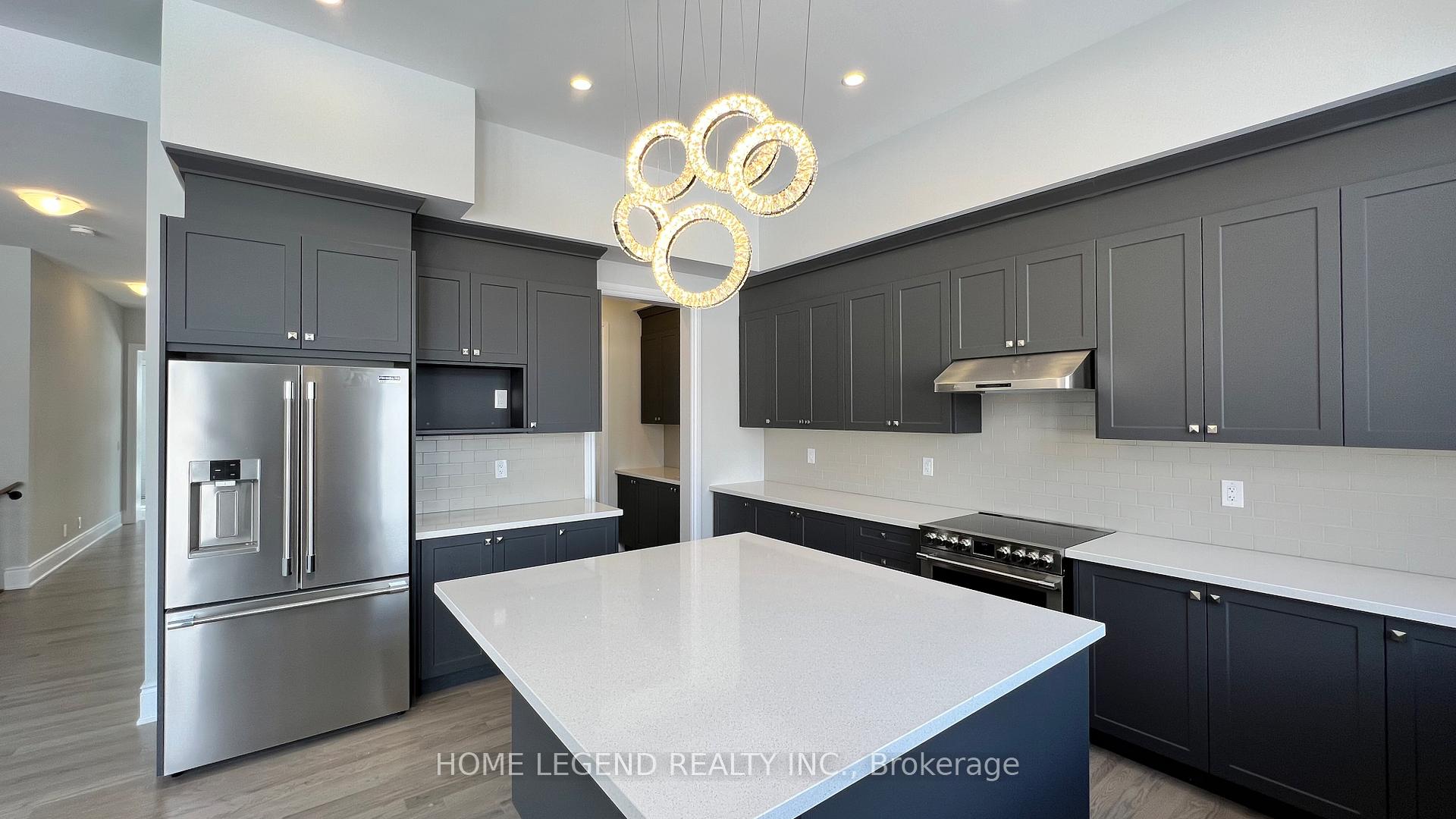 Photo 3 of 24 Meizhou Avenue, Markham, Angus Glen — HOMEH