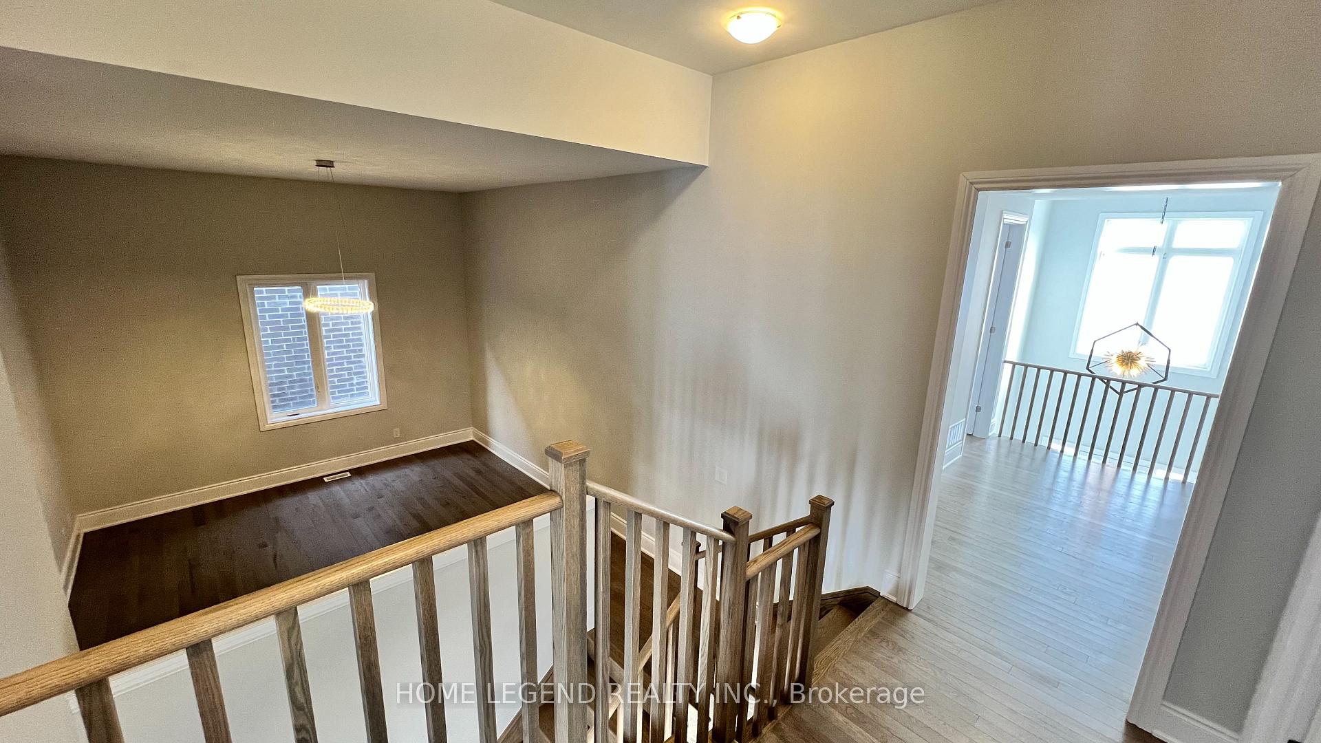 Photo 15 of 24 Meizhou Avenue, Markham, Angus Glen — HOMEH