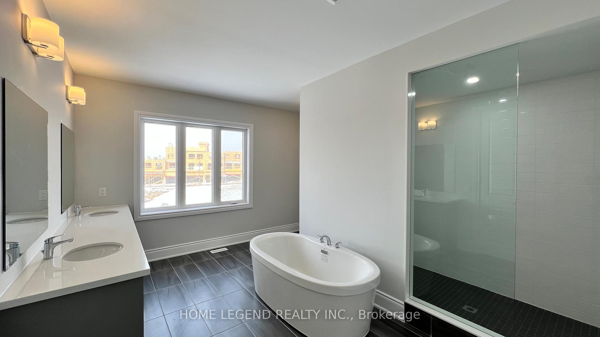 Photo 21 of 24 Meizhou Avenue, Markham, Angus Glen — HOMEH