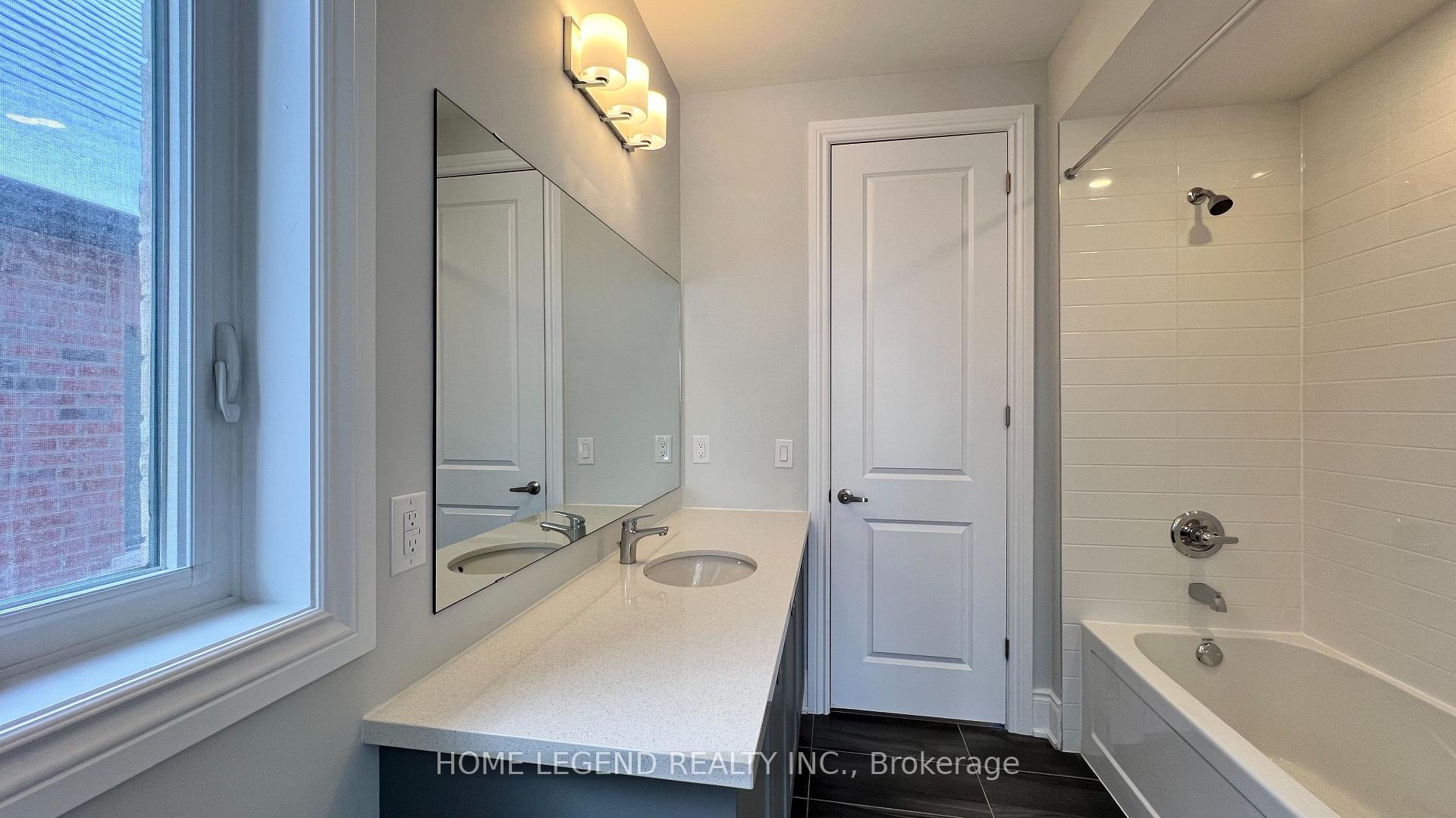Photo 25 of 24 Meizhou Avenue, Markham, Angus Glen — HOMEH