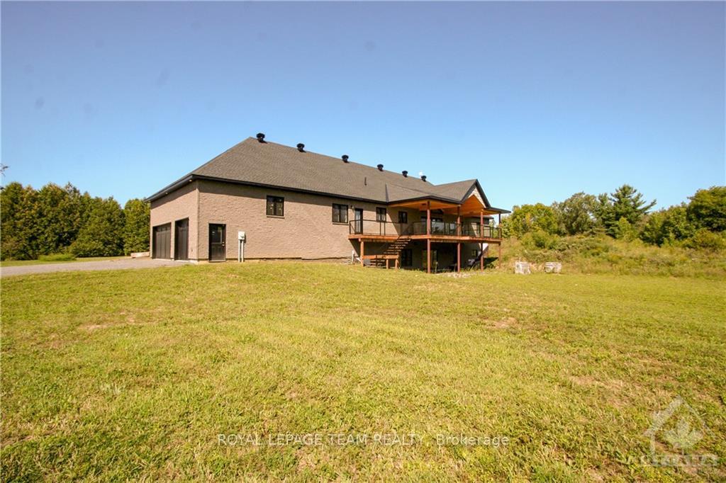 Photo 3 of 11230 County 3 Road, North Dundas, North Dundas (Mountain) Twp — HOMEH