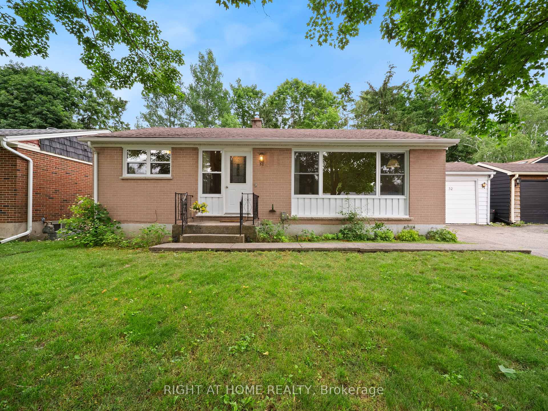 Photo 1 of 52 Elmer Avenue, Orillia — HOMEH