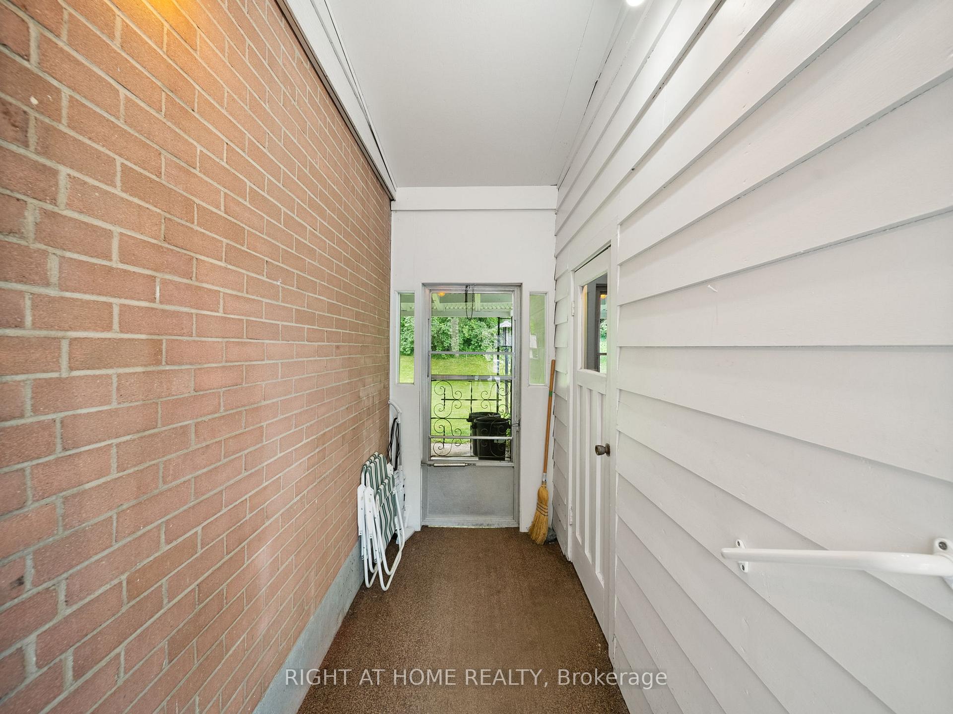 Photo 22 of 52 Elmer Avenue, Orillia — HOMEH